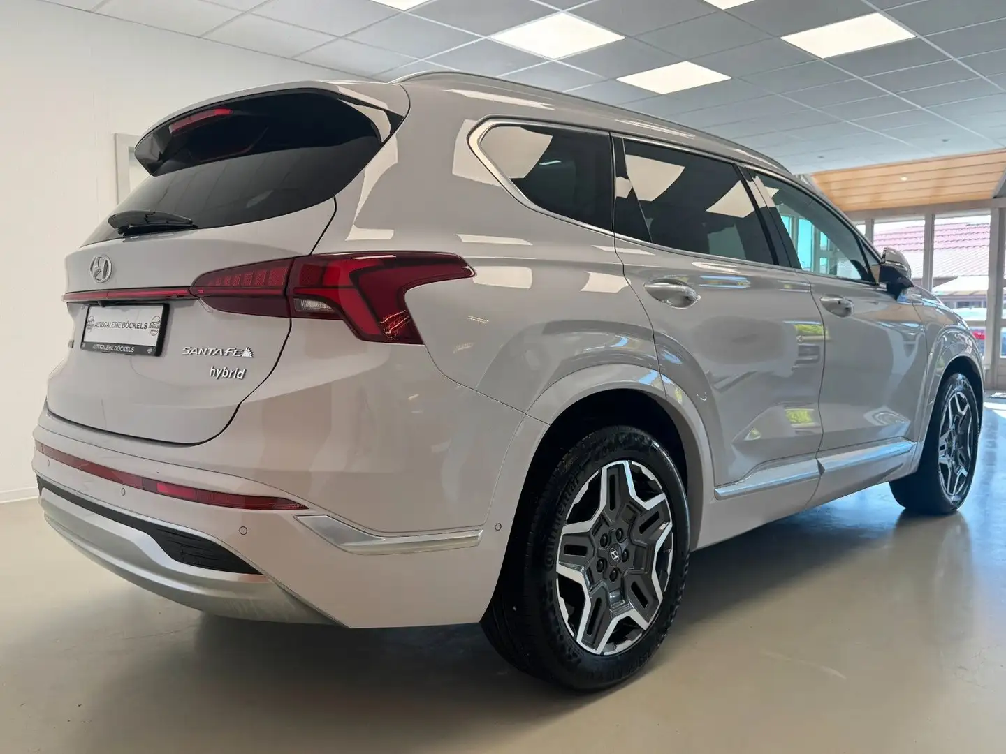 Hyundai SANTA FE Hybrid Signature 4WD°360°Leder°Head Up° Weiß - 2