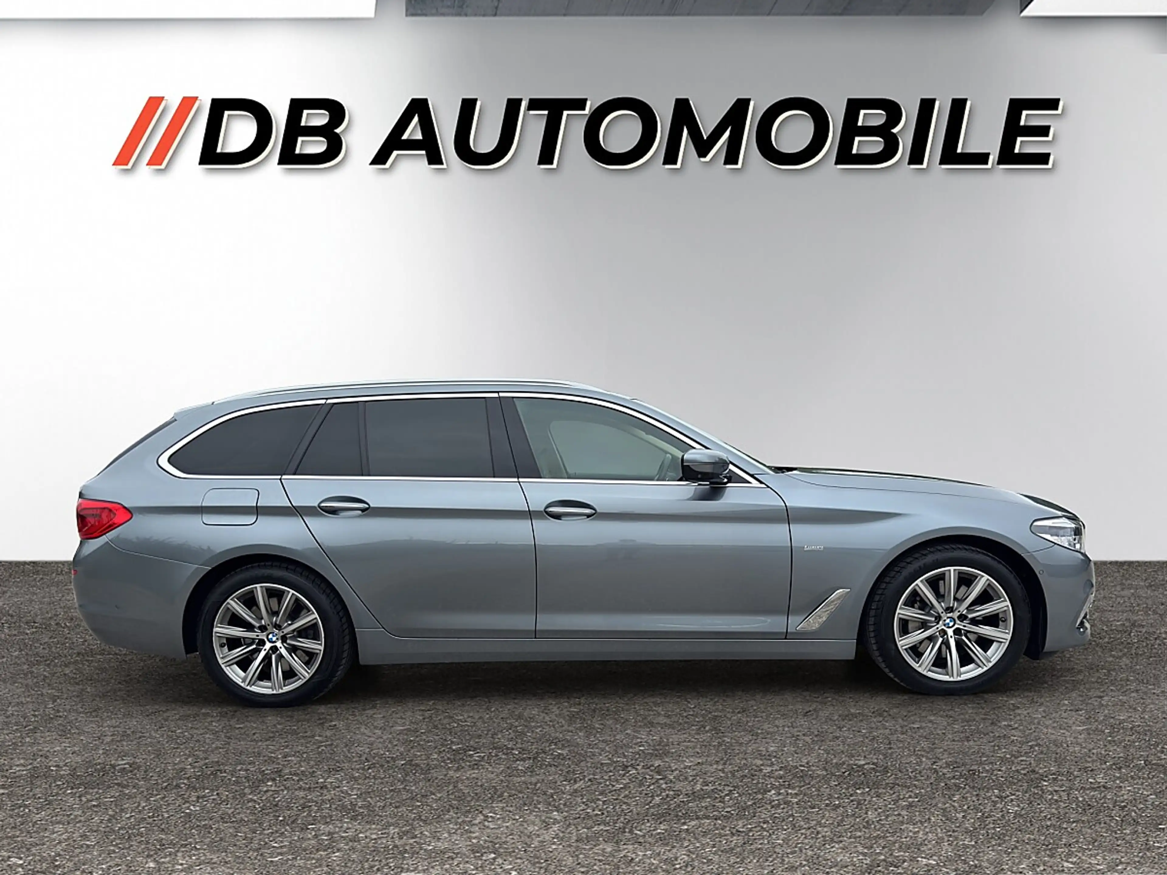 BMW 530 d xDrive Luxury *ACC*Lineasist*Sideasist*AHK — photo 4