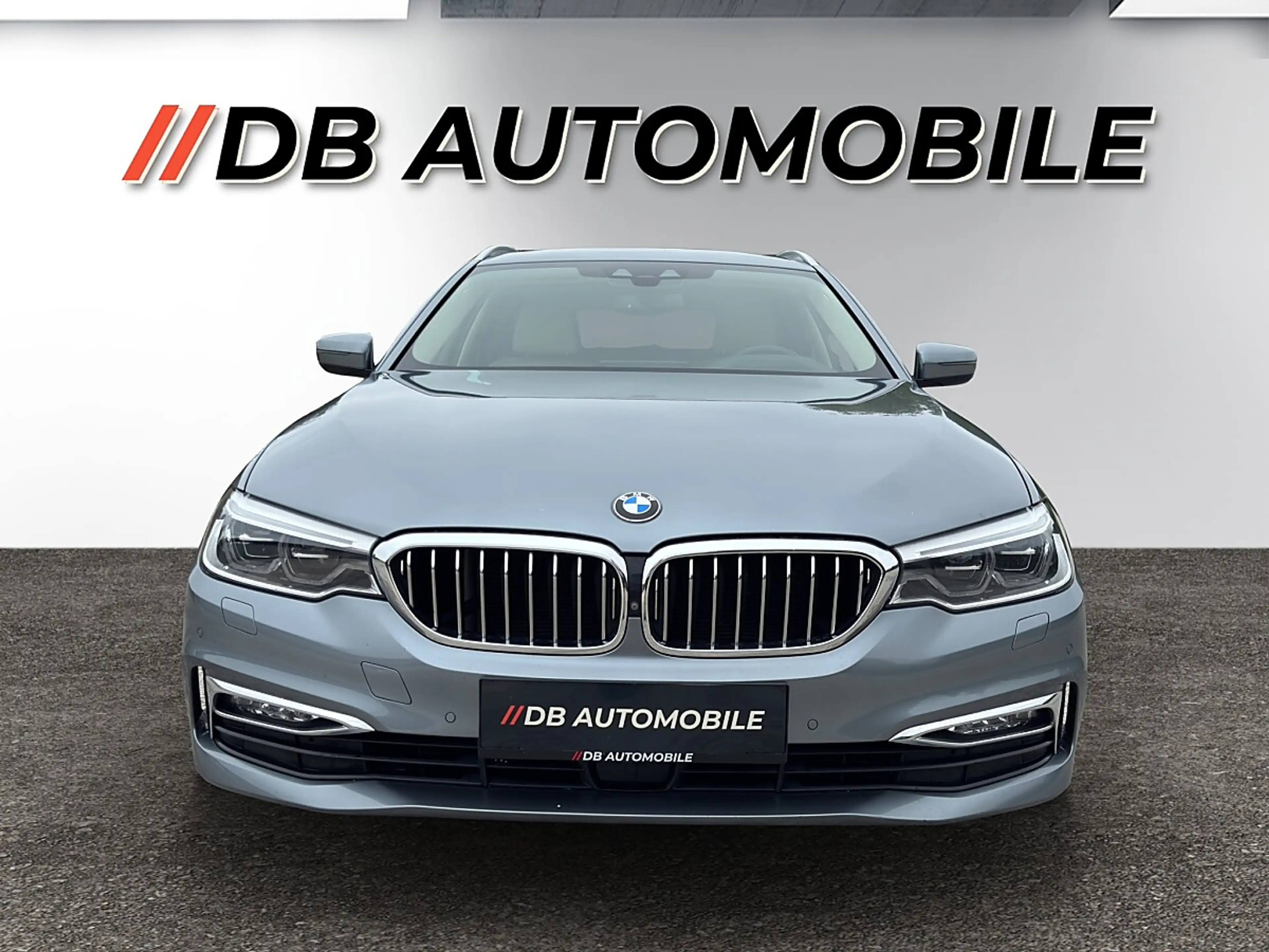 BMW 530 d xDrive Luxury *ACC*Lineasist*Sideasist*AHK — photo 2
