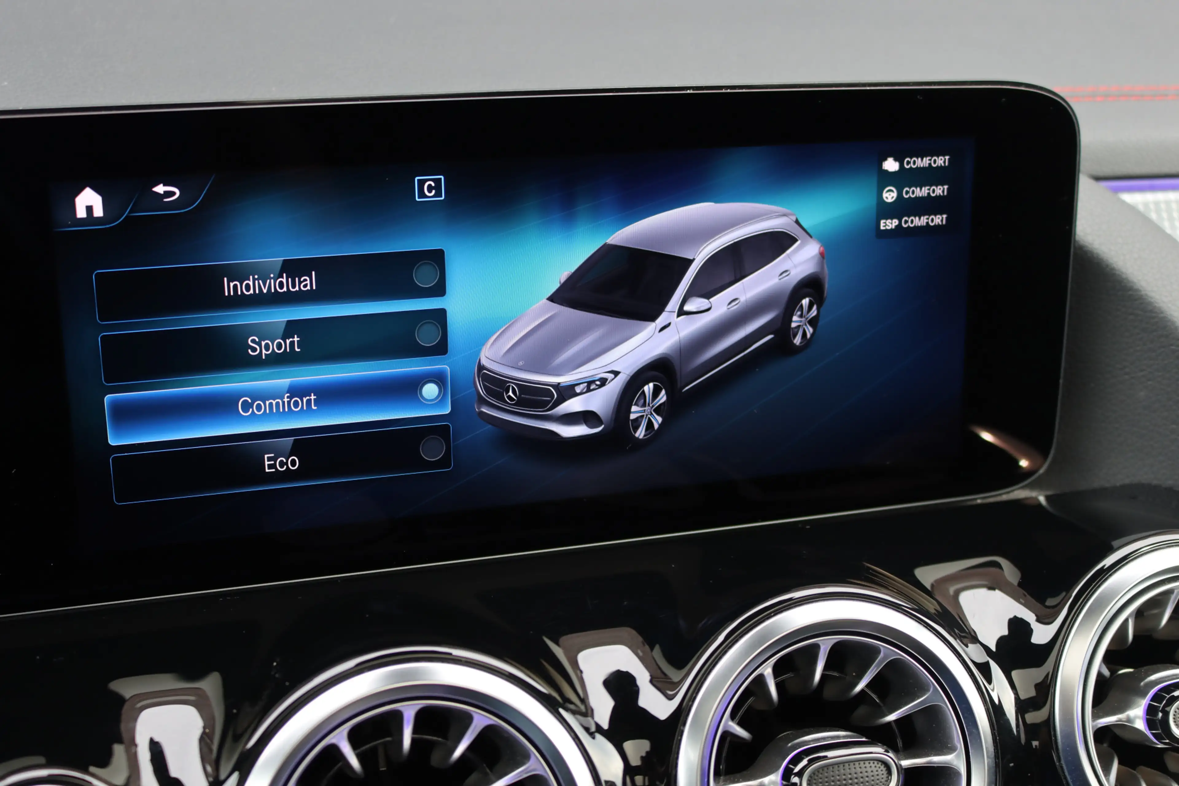 Mercedes-Benz EQA 250 Sport Edition 67 kWh | Panoramadak | Trekhaak | Wi — photo 33