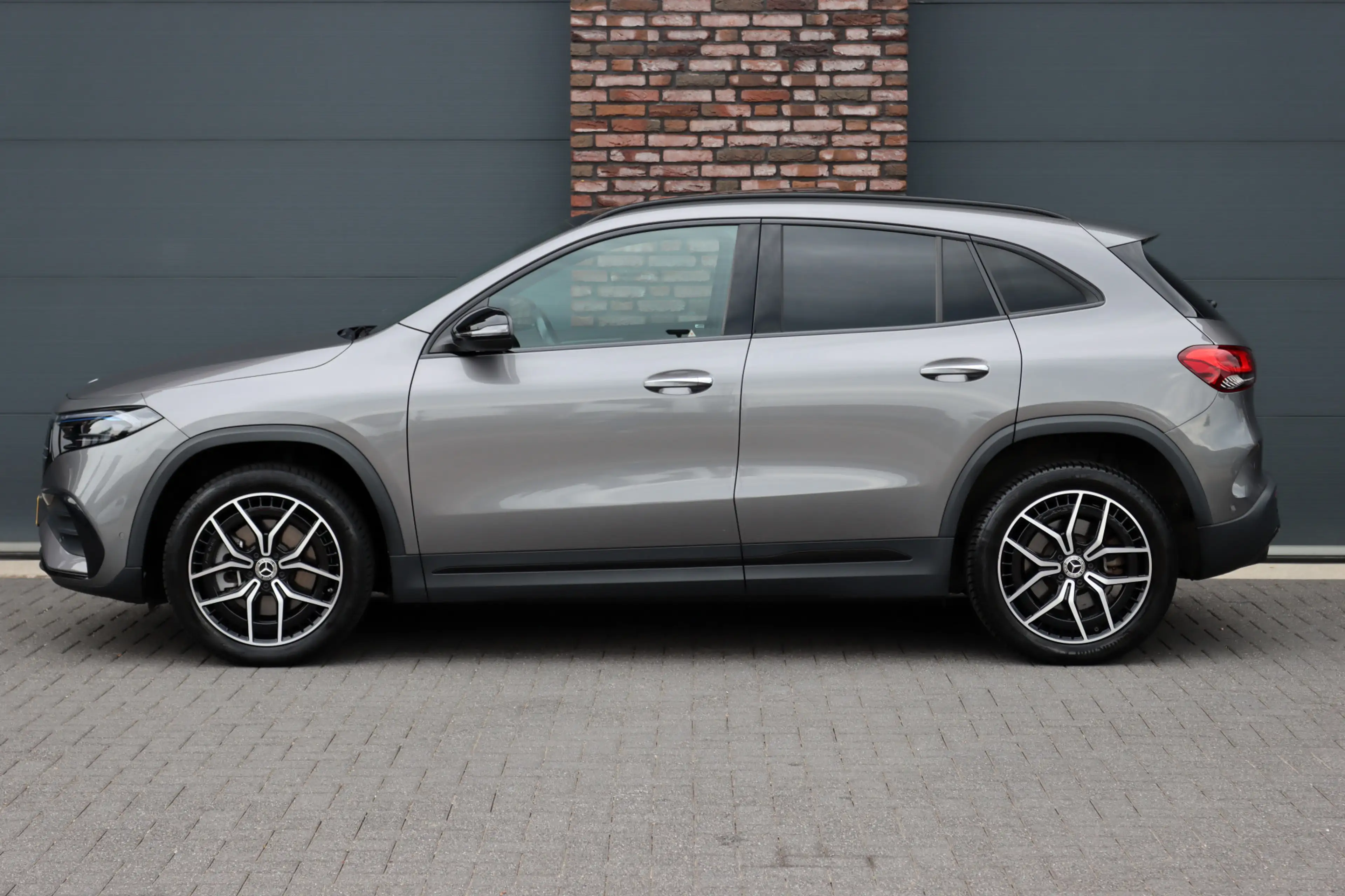 Mercedes-Benz EQA 250 Sport Edition 67 kWh | Panoramadak | Trekhaak | Wi — photo 9
