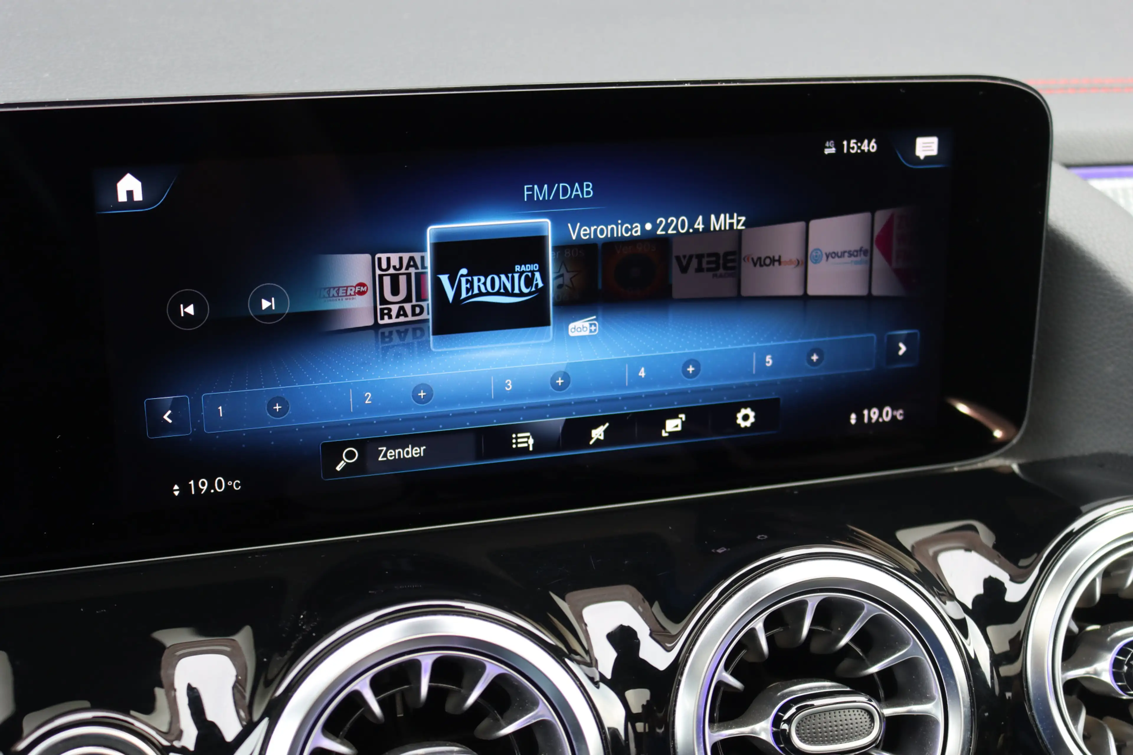 Mercedes-Benz EQA 250 Sport Edition 67 kWh | Panoramadak | Trekhaak | Wi — photo 34