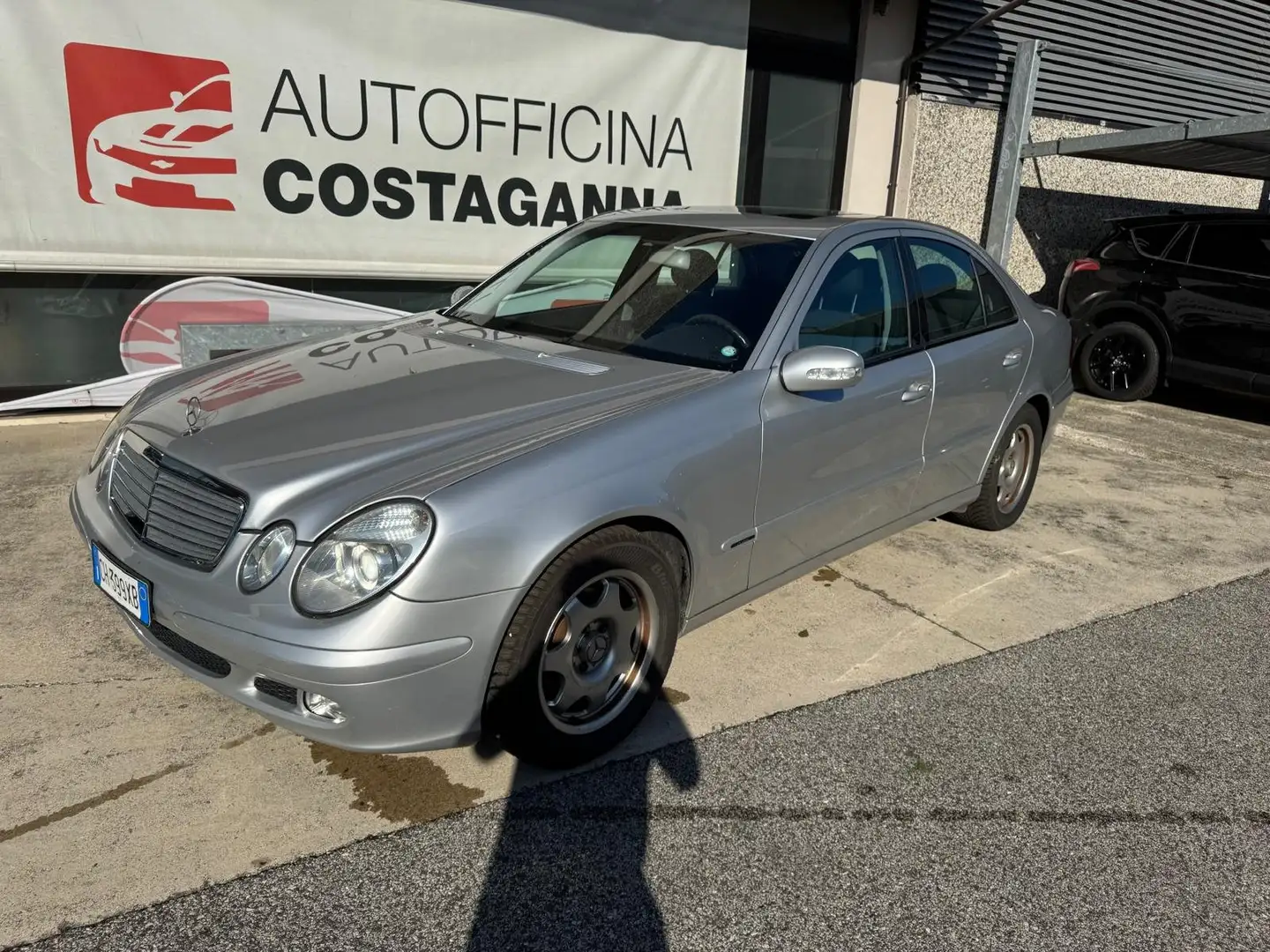 Mercedes-Benz E 220 Classe E - W211 Berlina cdi Elegance Zilver - 2
