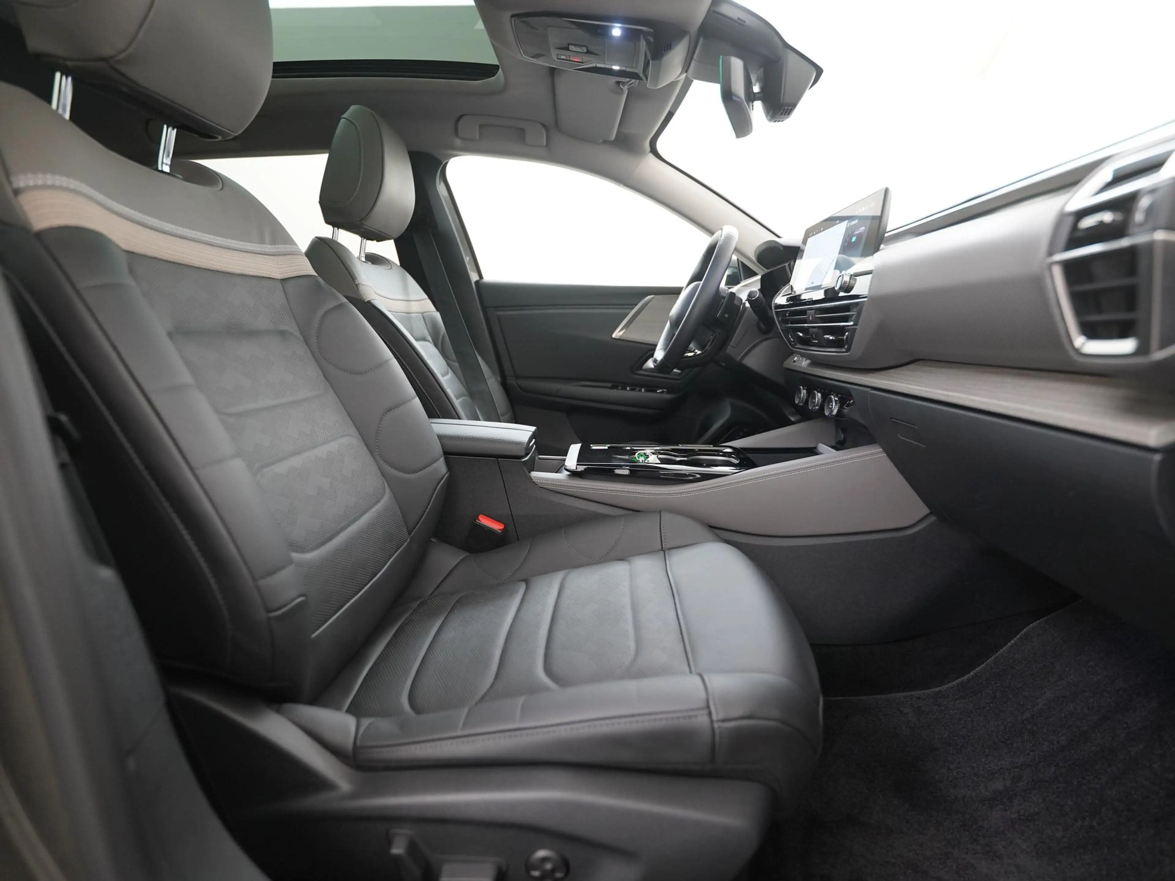 Citroen C5 X 1.6 Plug-in Hybrid 225 Shine | Panoramadak | Zonda — photo 3