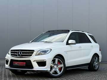 V8 BITURBO 557PK LichtevrachtMetZetels Veel Opties
