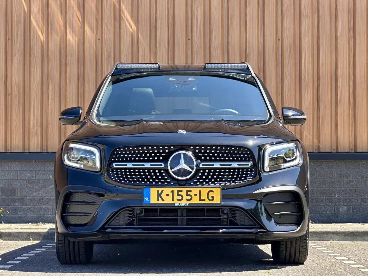 Mercedes-Benz GLB 180 Business Solution AMG 7p. | BRABUS-Pakket | Panora Zwart - 2