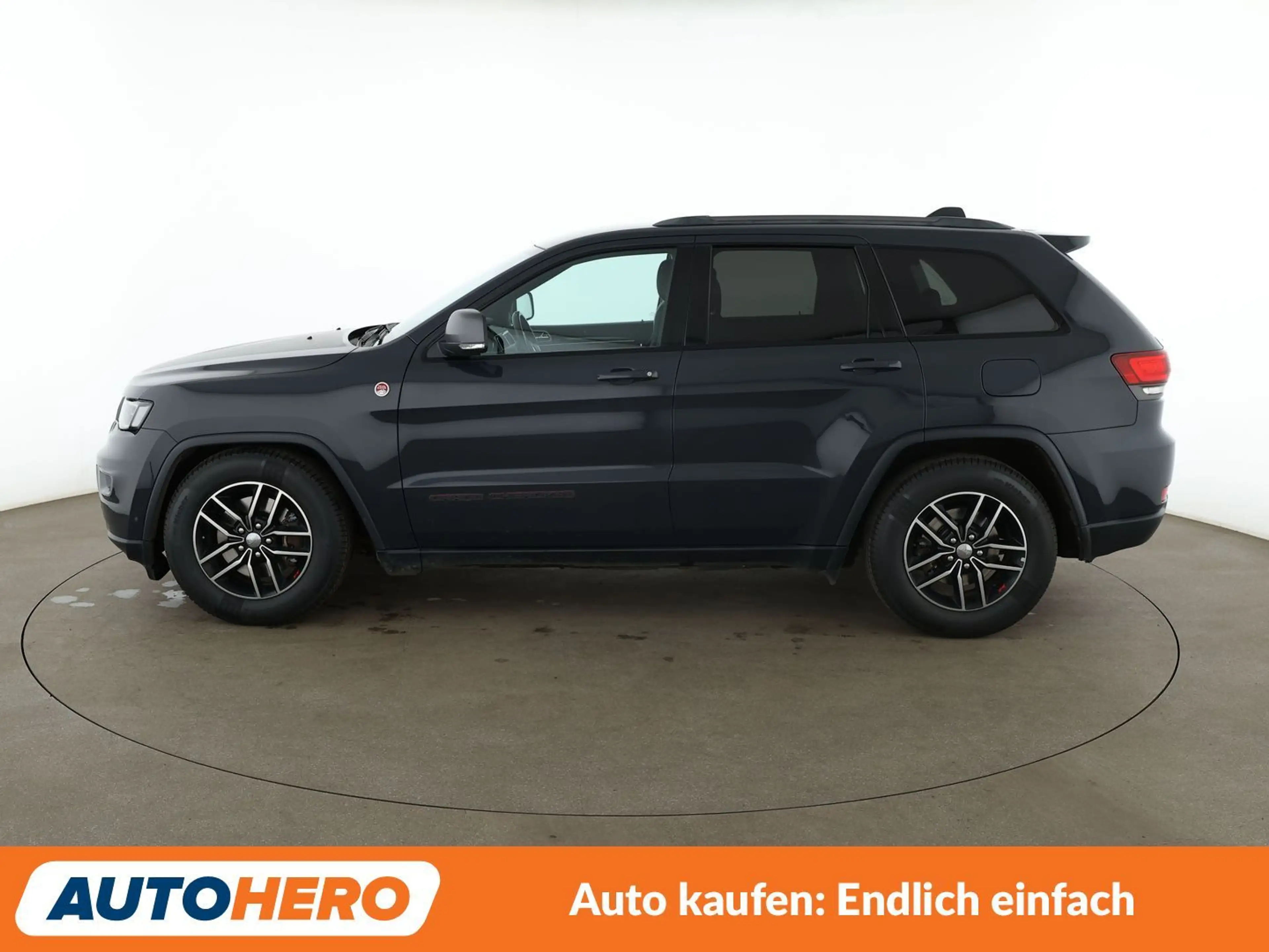 Jeep Grand Cherokee 3.0 CRD Trailhawk Aut.*NAVI*Bi-XENON*TEMPO*CAM*PDC — photo 3