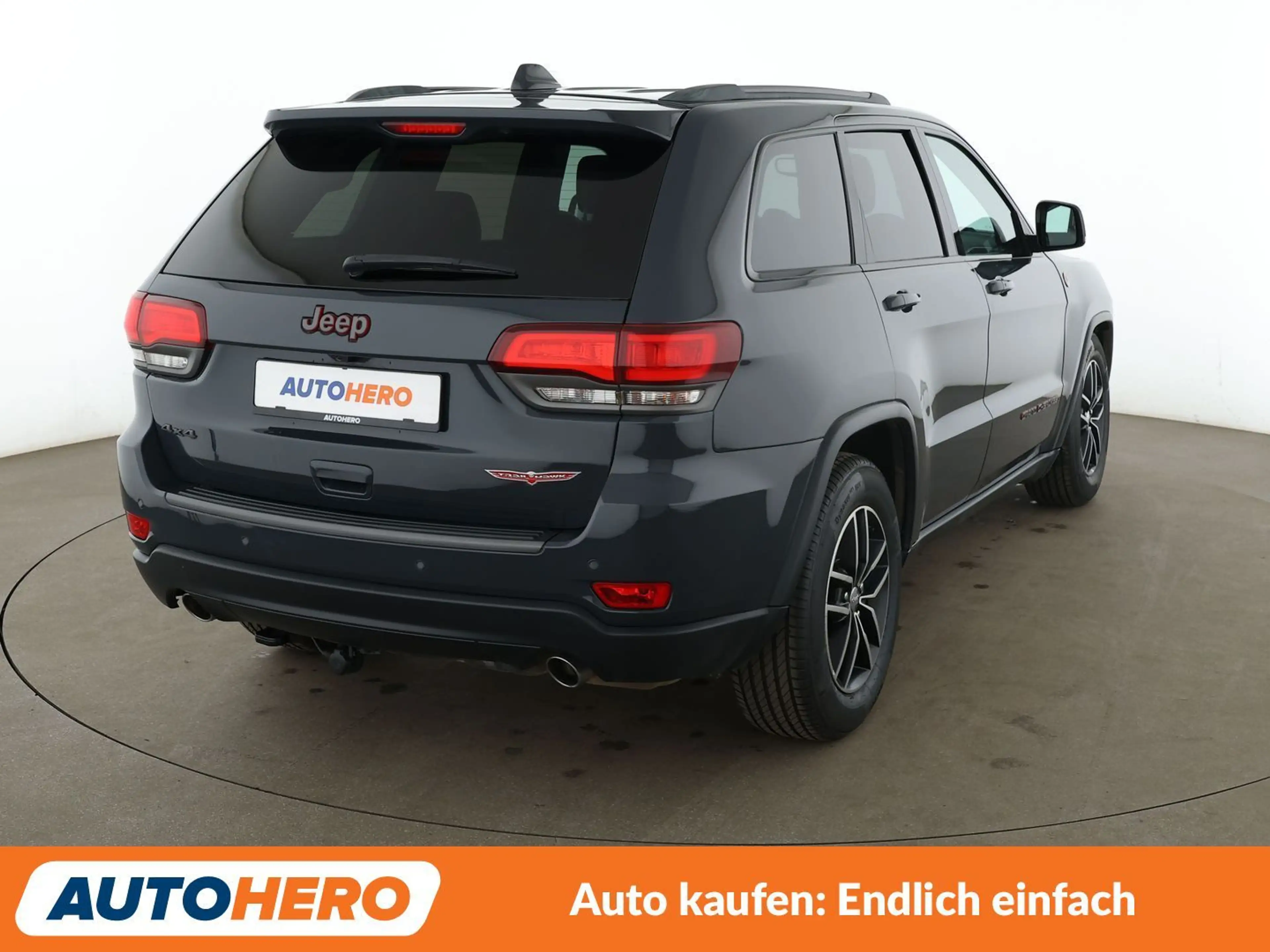 Jeep Grand Cherokee 3.0 CRD Trailhawk Aut.*NAVI*Bi-XENON*TEMPO*CAM*PDC — photo 6