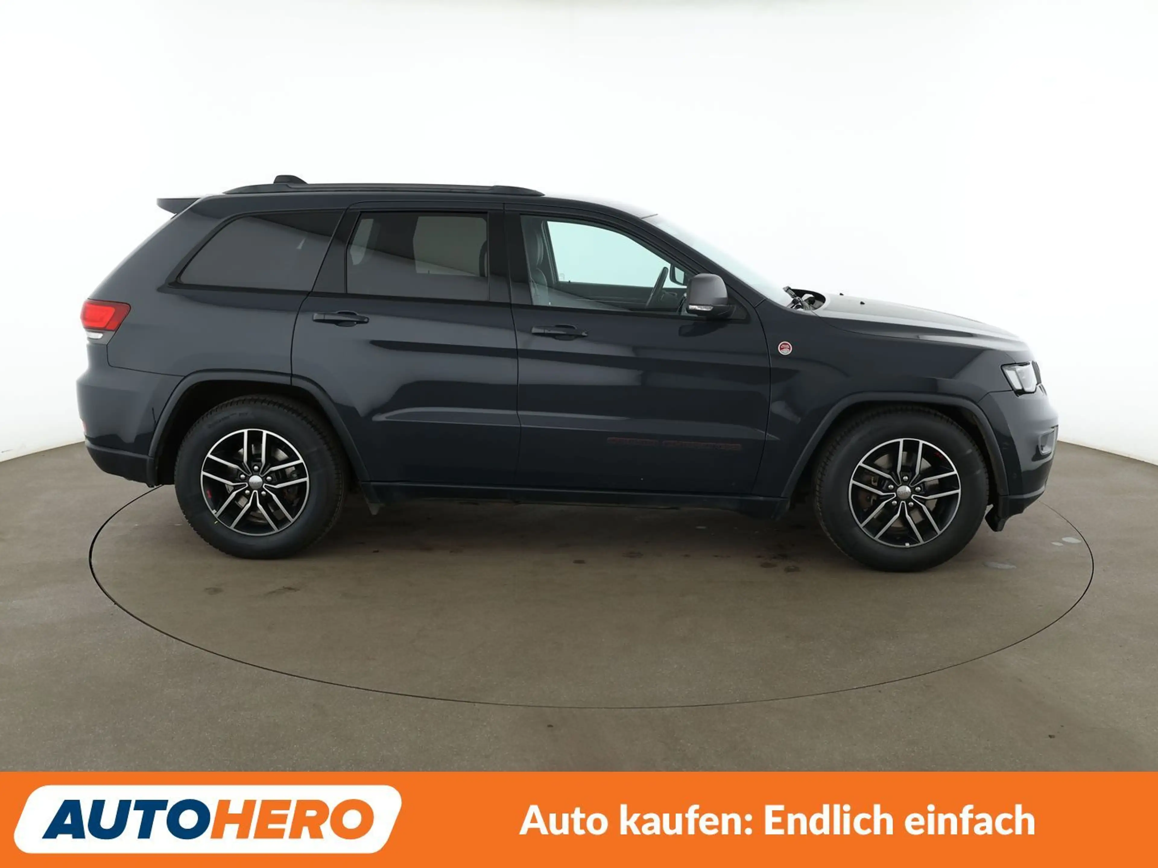 Jeep Grand Cherokee 3.0 CRD Trailhawk Aut.*NAVI*Bi-XENON*TEMPO*CAM*PDC — photo 7