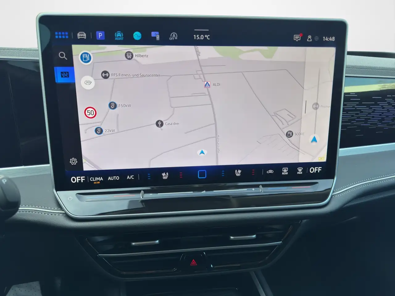 Volkswagen Passat Variant 1.5 eTSI DSG Elegance 11