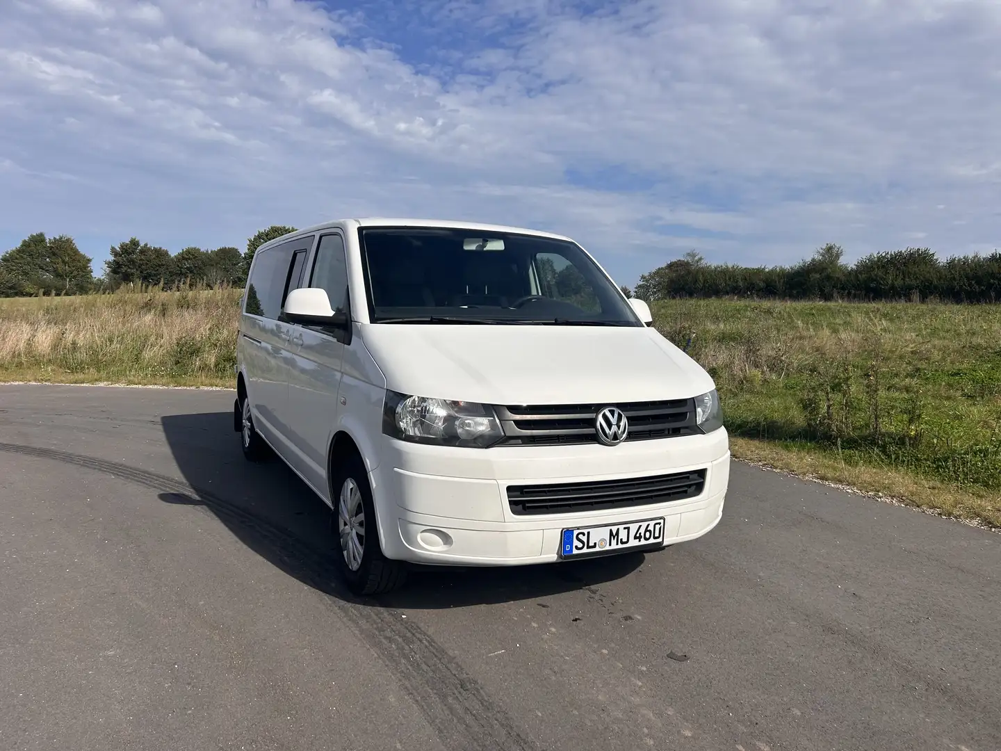 Volkswagen T5 Camper Ausbau Langversion Weiß - 2