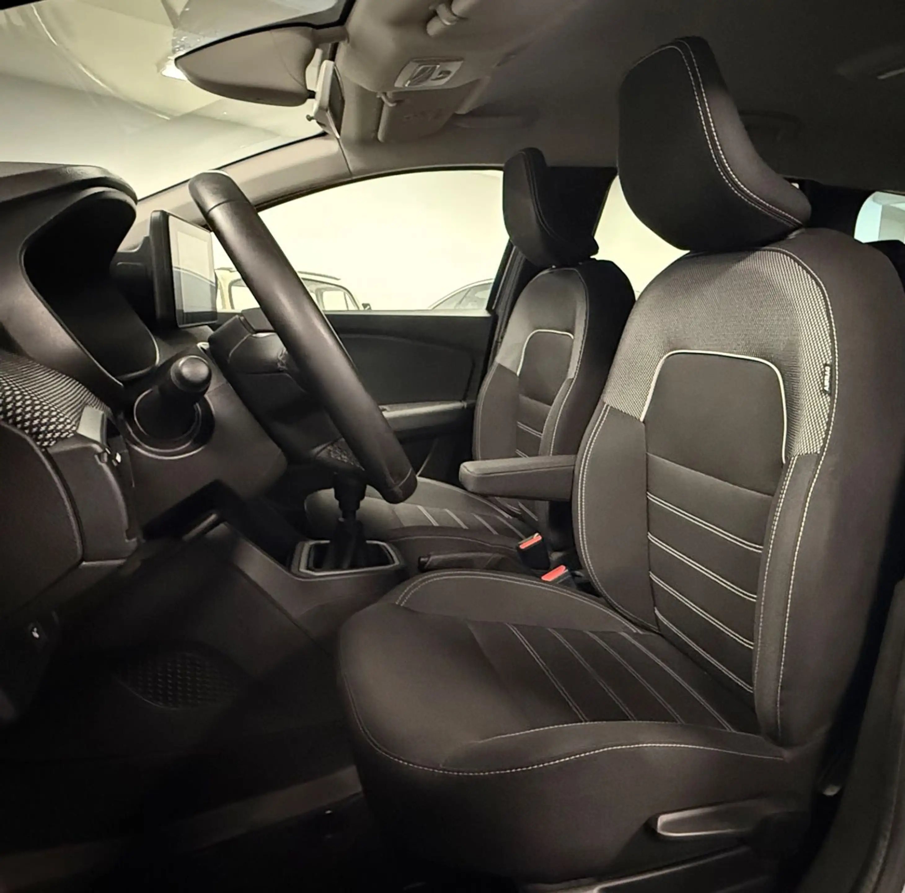 Dacia Jogger TCe 110 Expression Klima*Tempomat*7Sitzer — photo 7