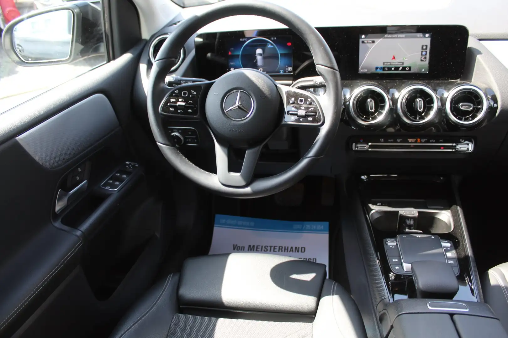 Mercedes-Benz B 200 4Matic Aut.+ACC+NAVI+T.-LEDER+Fahrassistenz-Paket Schwarz - 2