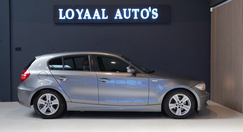 BMW 118 1-serie 118i EffDyn. Ed. Business Line Ultimate Ed — photo 9