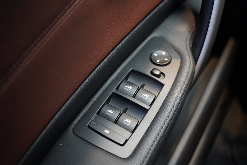 BMW 118 1-serie 118i EffDyn. Ed. Business Line Ultimate Ed — photo 27