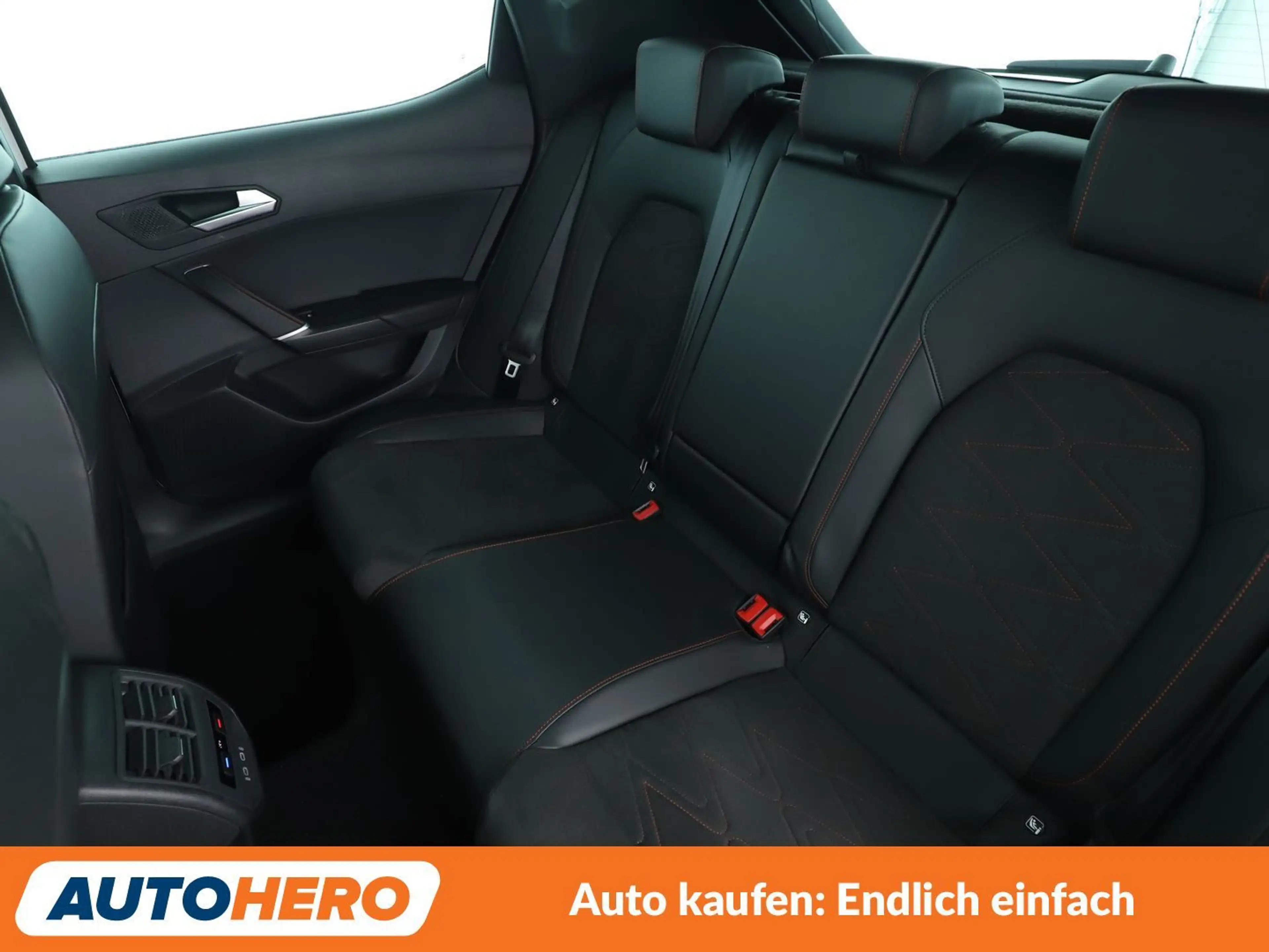 SEAT Leon e-Hybrid 1.4 TSI e-HYBRID FR Aut*NAVI*LED*ACC*CAM*PDC*SHZ* — photo 14