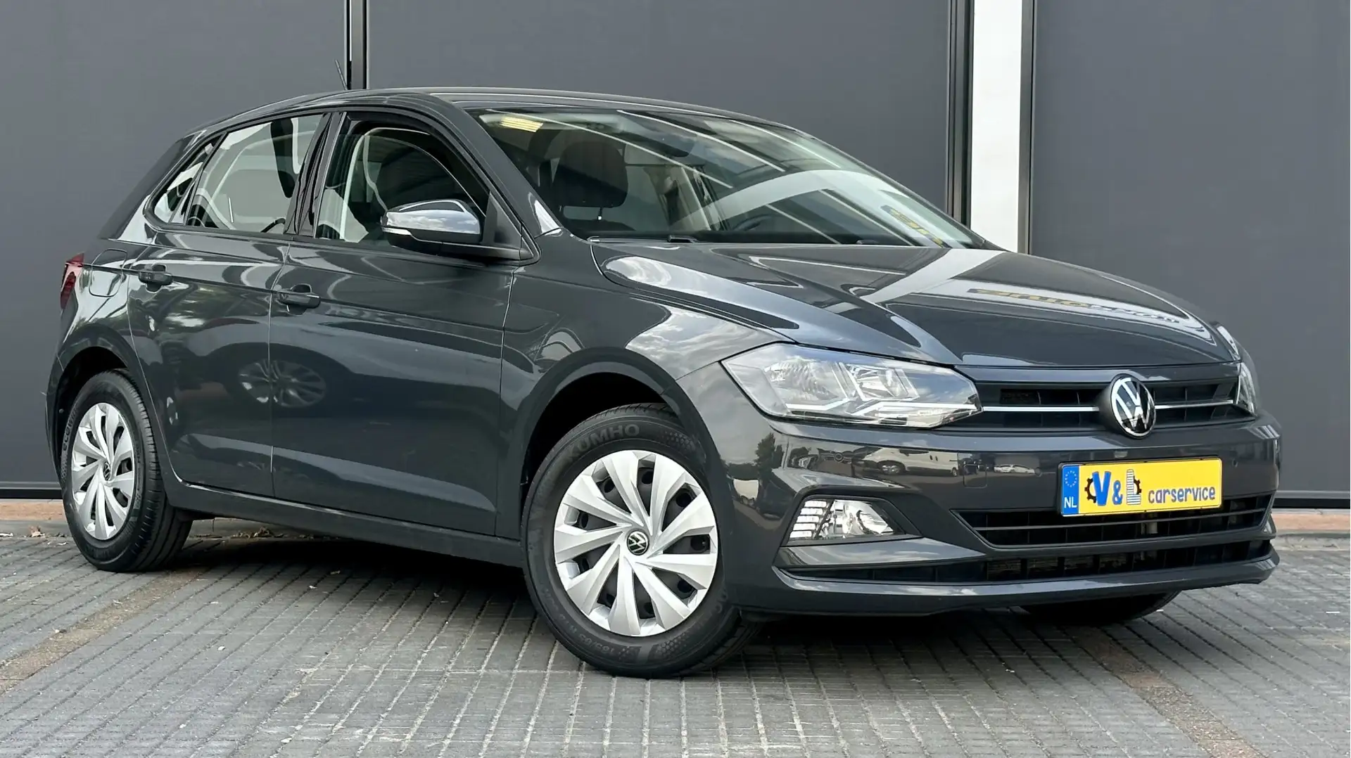 Volkswagen Polo 1.0 TSI Comfortline Business / Carplay / PDC / Ada Grijs - 1
