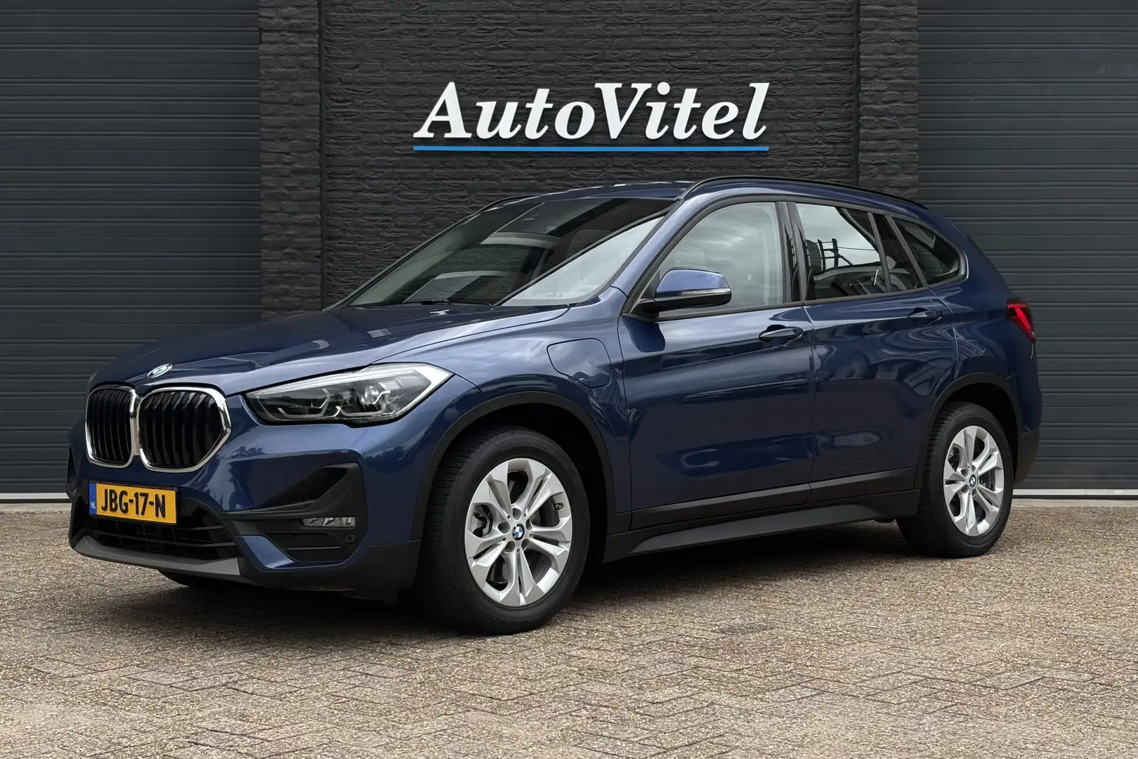 BMW X1 xDrive25e | Apple Carplay | LED | DAB | NAVI | PDC Blau - 1