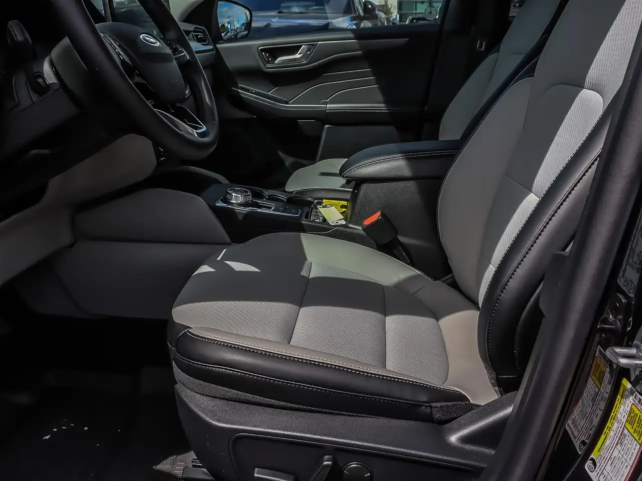 Ford Escape photo Ford Escape