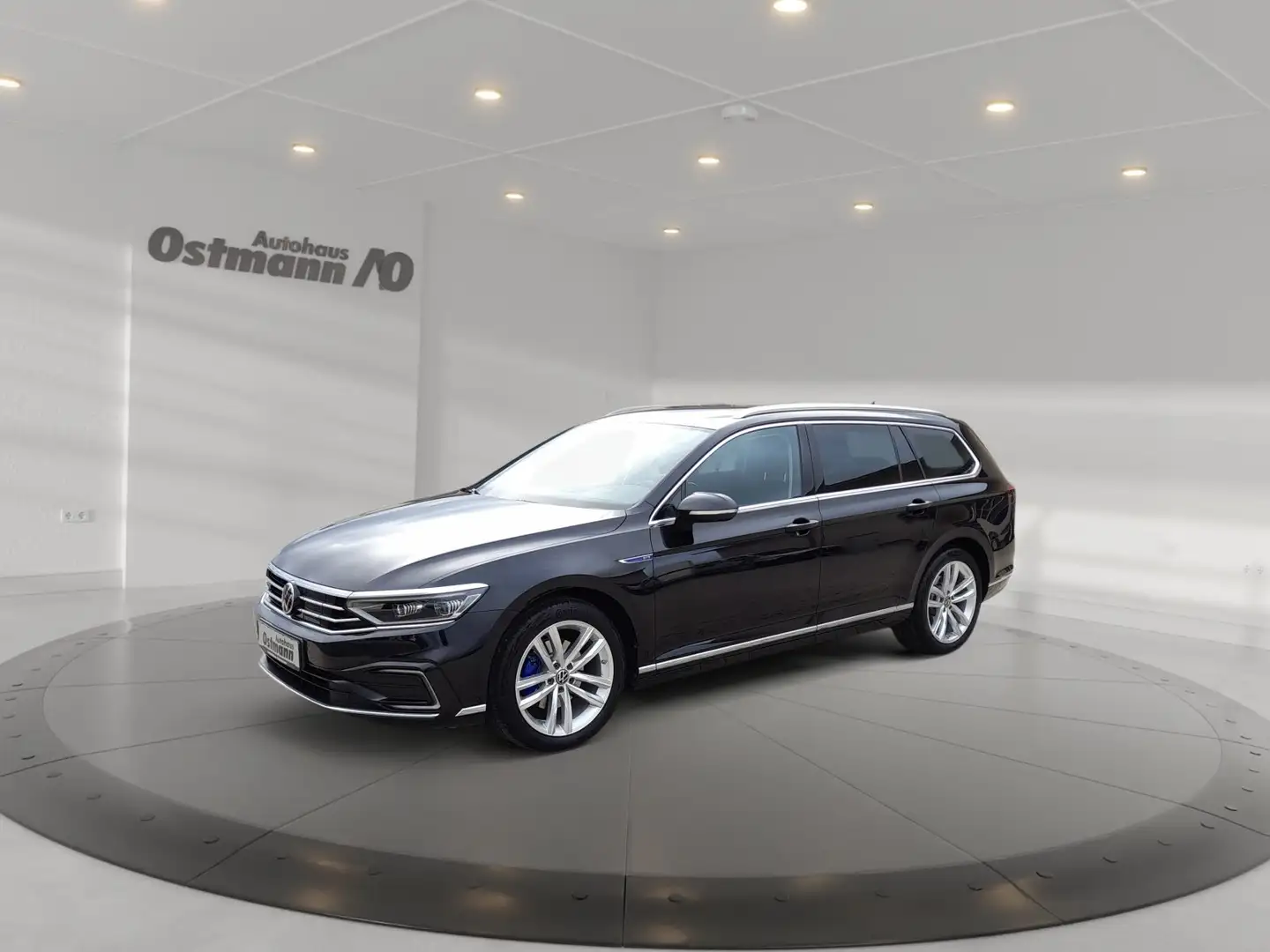 Volkswagen Passat Variant 1.4 TSI GTE R-Line AHK HUD Massage Schwarz - 1