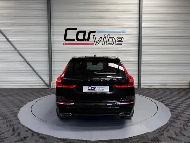 Volvo XC60 view 5