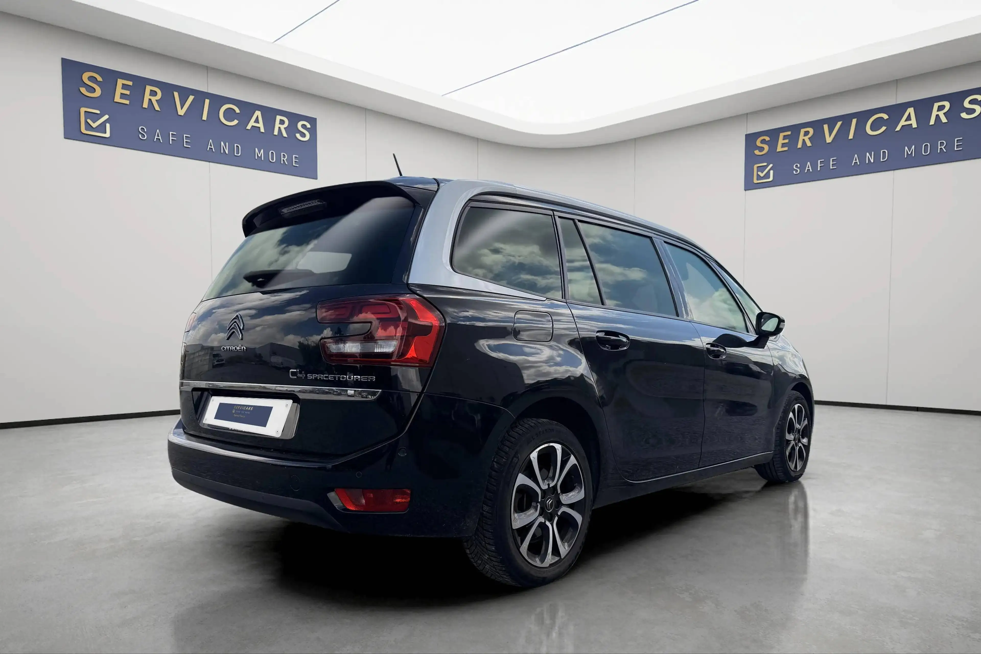 Citroen C4 SpaceTourer @ SERVICARS FLEURUS - CITROEN C4 Spacetourer 7PLACES 1.5 BlueHDi Live S - 12 mois garantie — photo 7