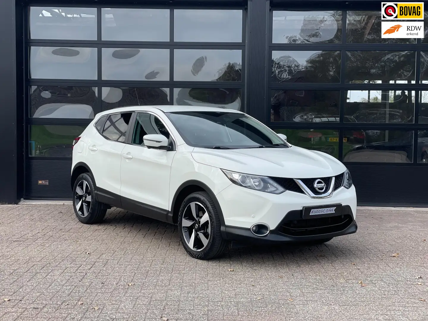 Nissan Qashqai 1.2 Tekna Wit - 1
