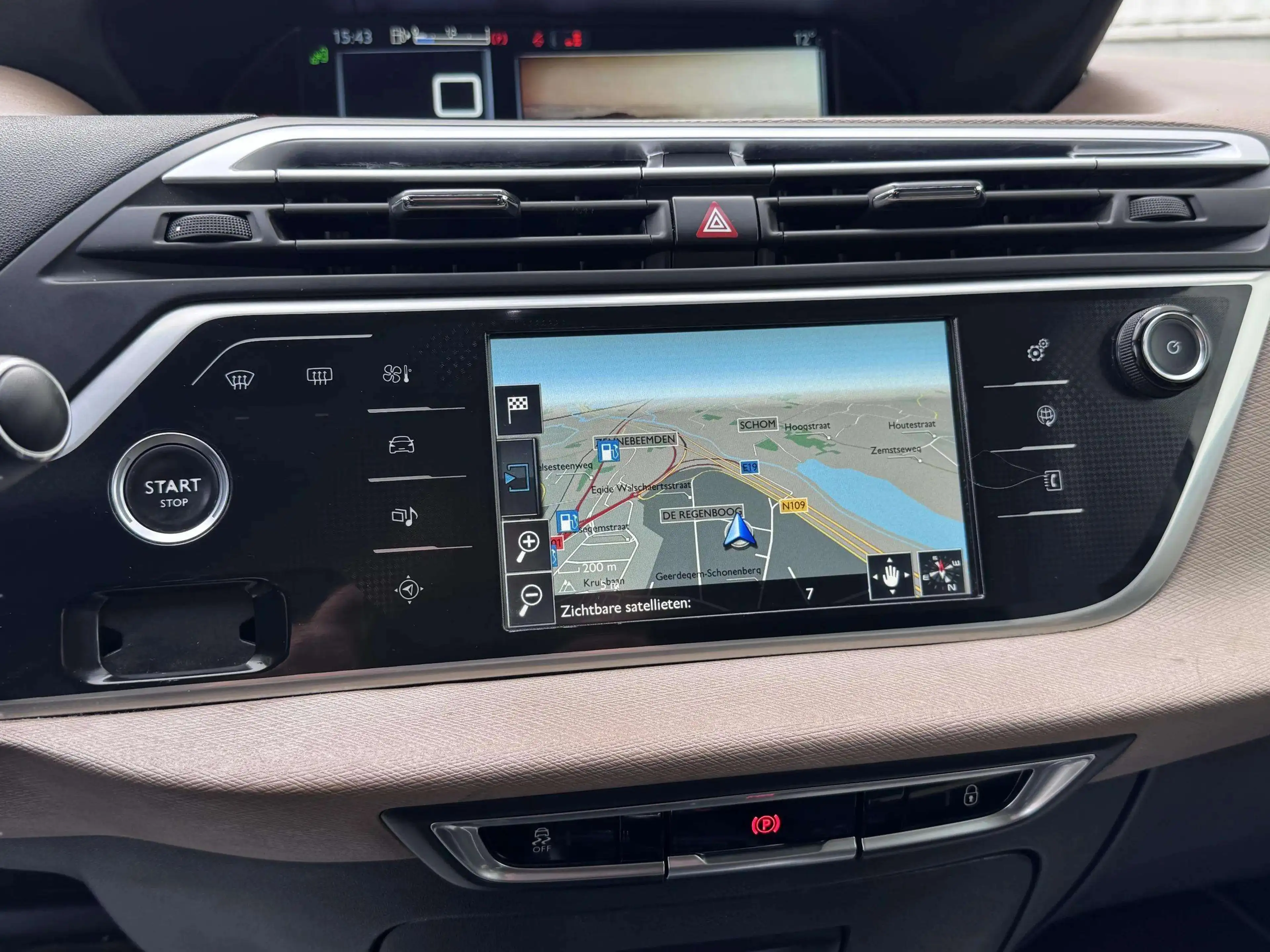 Citroen Grand C4 Picasso 2.0 HDI Exclusive| 150PK | CarPlay | Navi | Euro 6 — photo 15