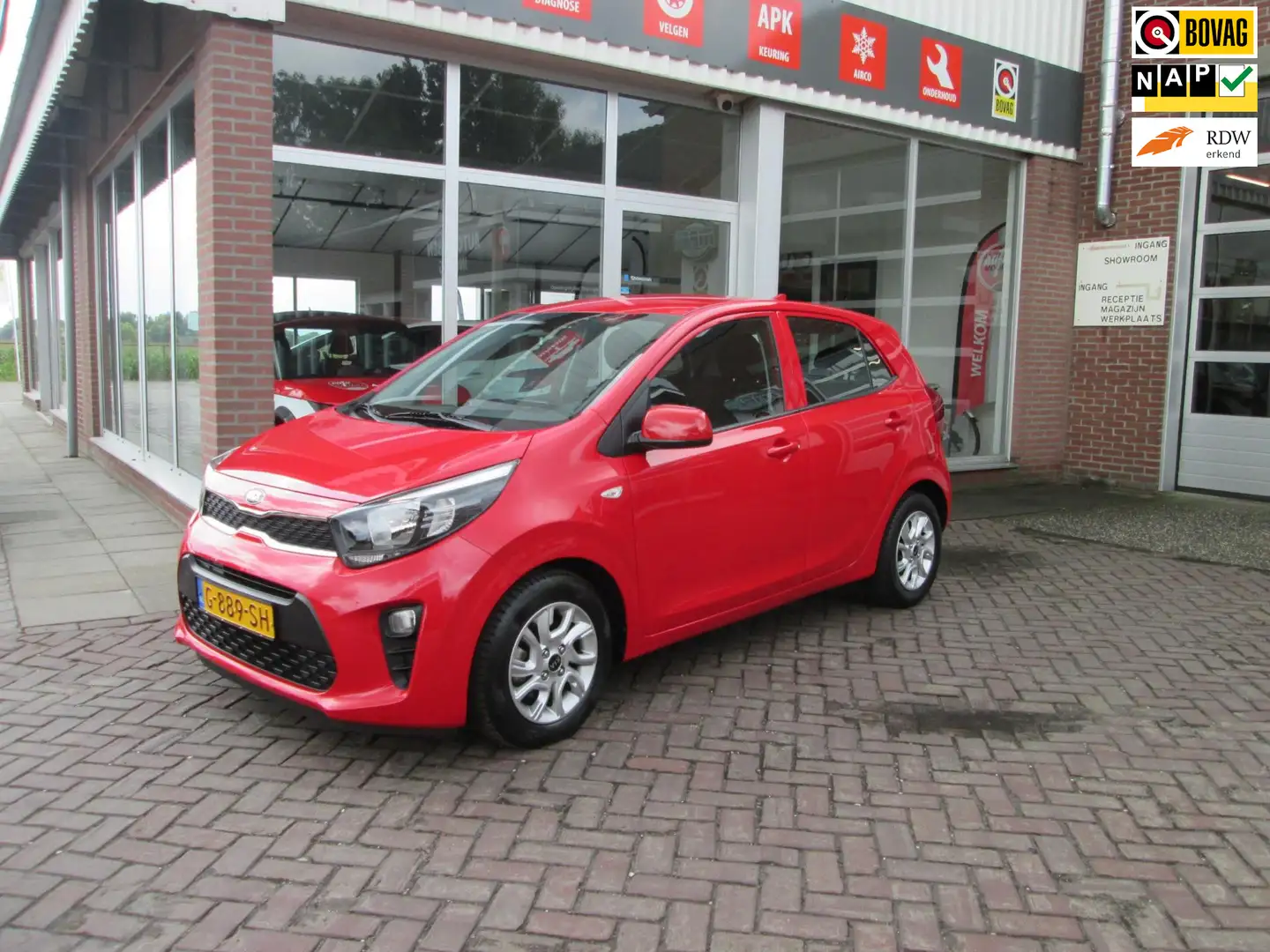 Kia Picanto 1.0 MPi DynamicPlusLine Rood - 1
