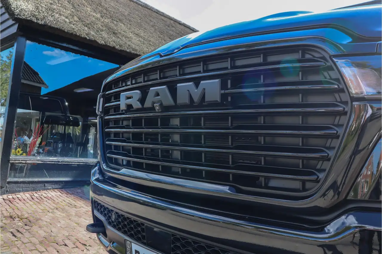 Dodge RAM 2024 — фото 17