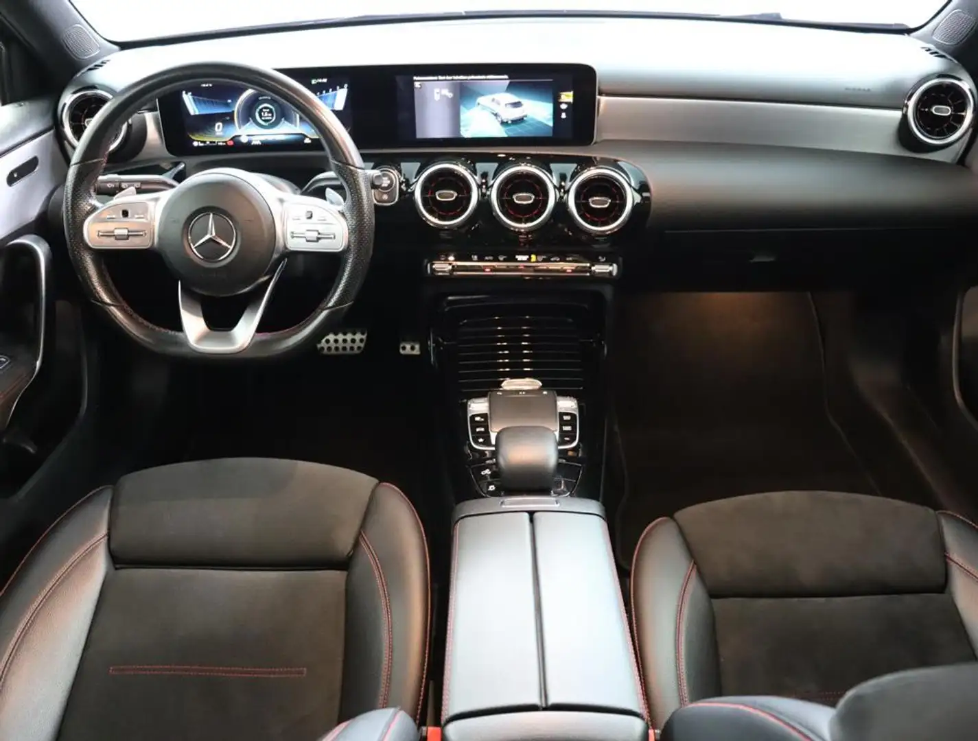 Mercedes-Benz A 35 AMG 4MATIC Premium Edition 1| Pano |306PK | Automaat | Gris - 2