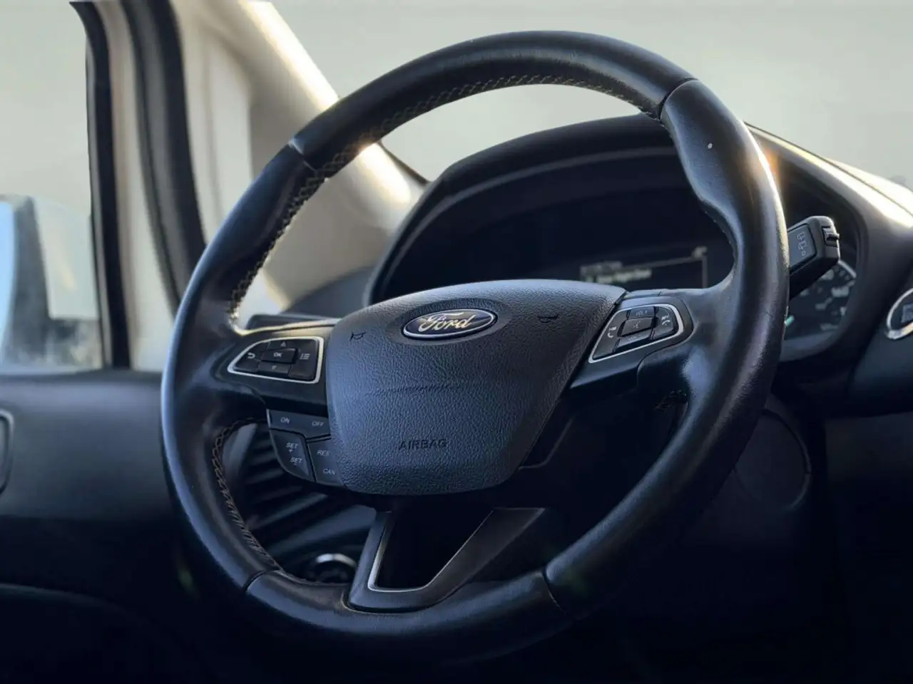 Ford EcoSport снимка Ford EcoSport
