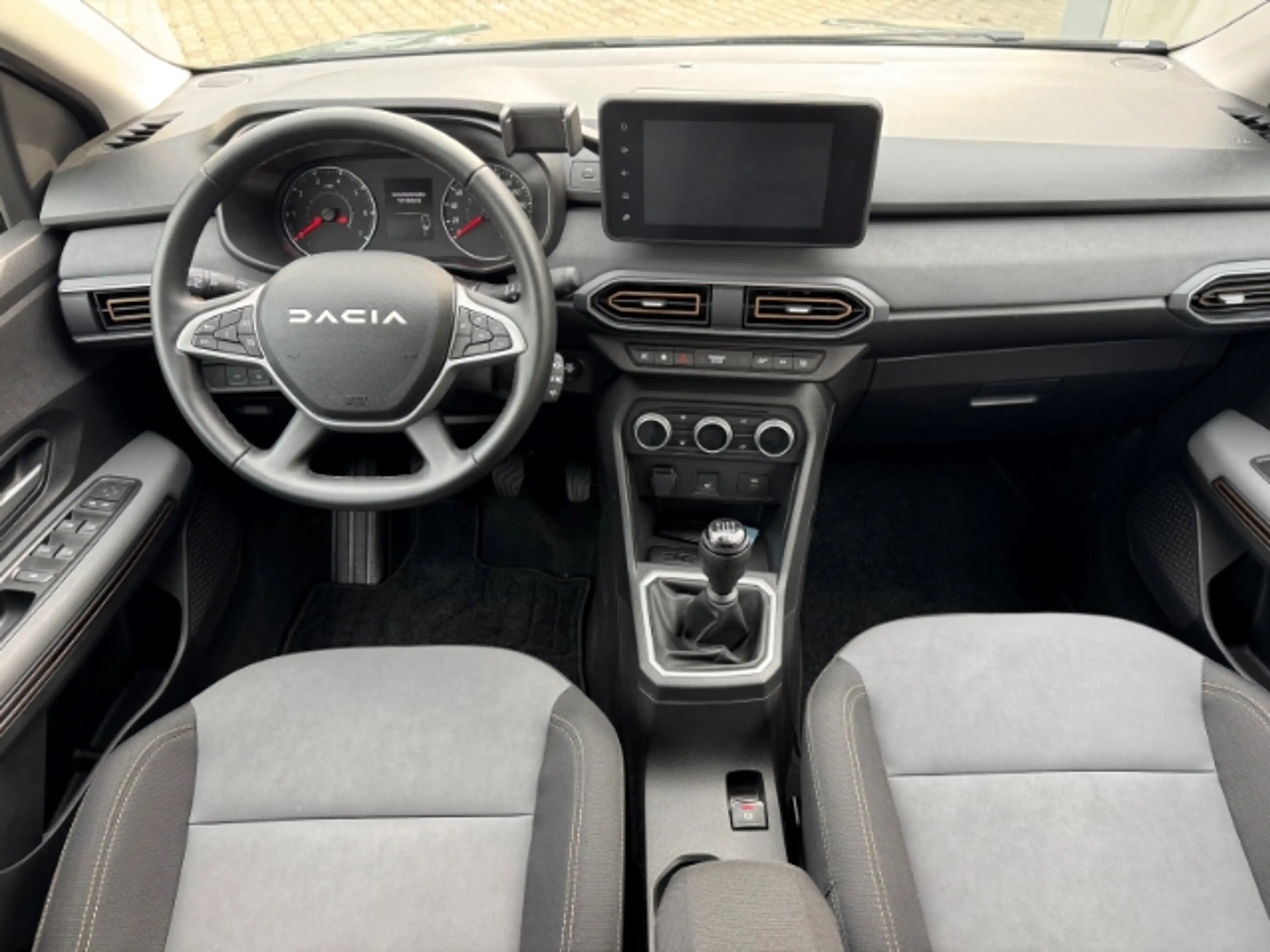 Dacia Jogger Extreme+ 1.0 TCe LPG 7-Sitzer — photo 8