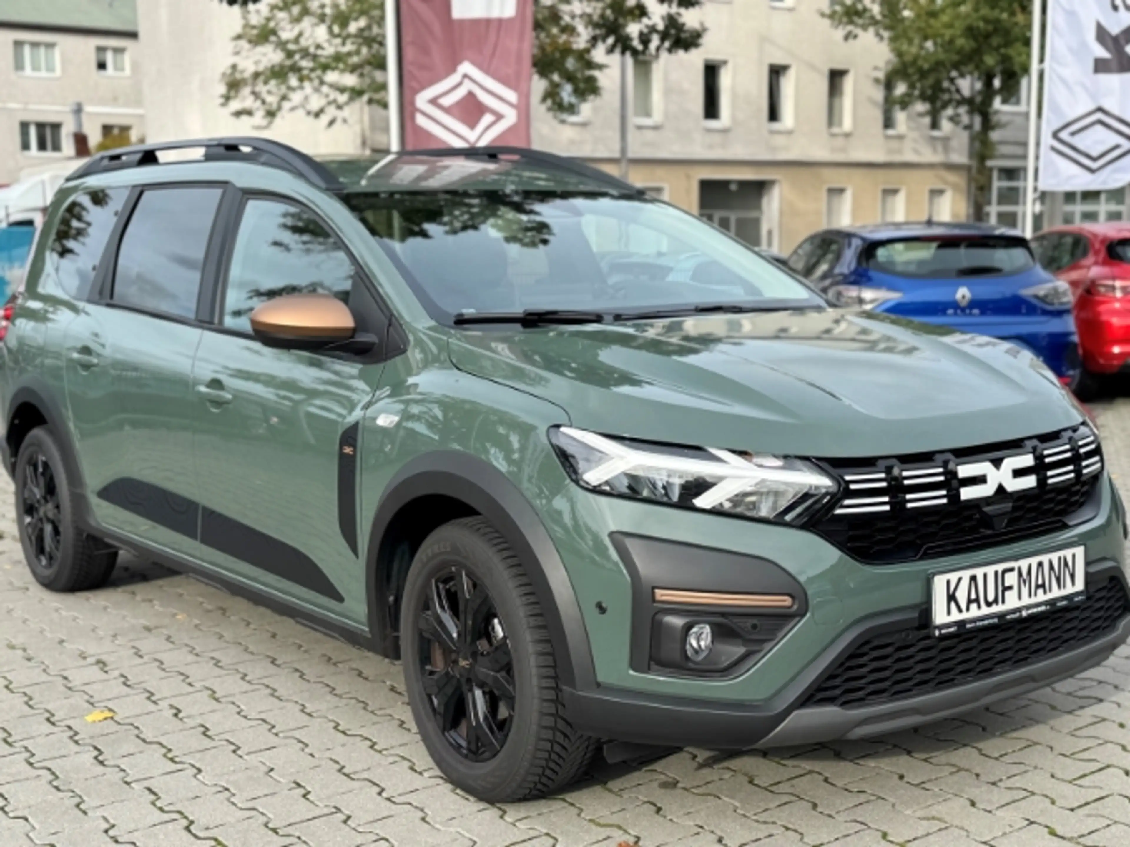 Dacia Jogger Extreme+ 1.0 TCe LPG 7-Sitzer — photo 3