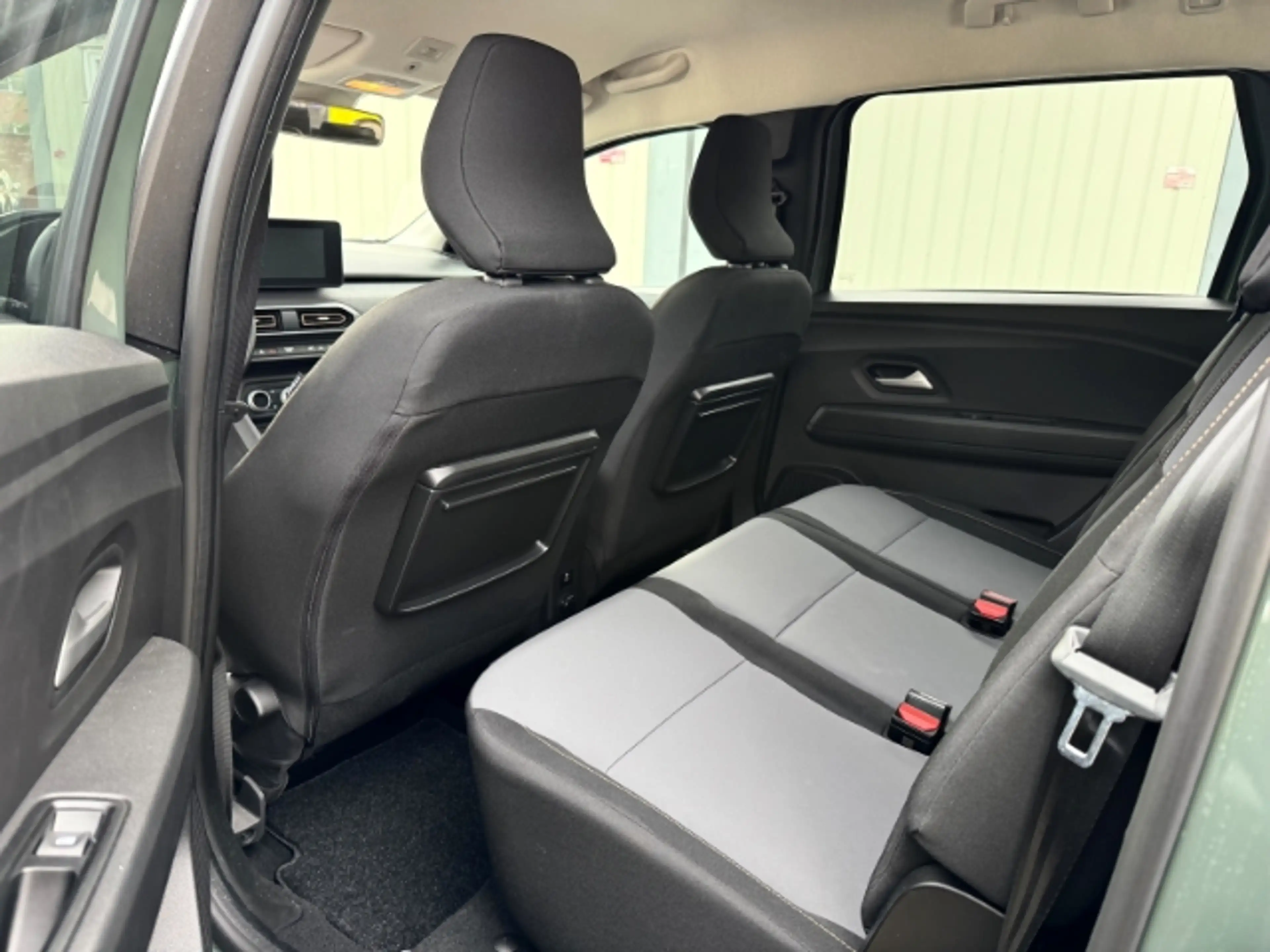 Dacia Jogger Extreme+ 1.0 TCe LPG 7-Sitzer — photo 14