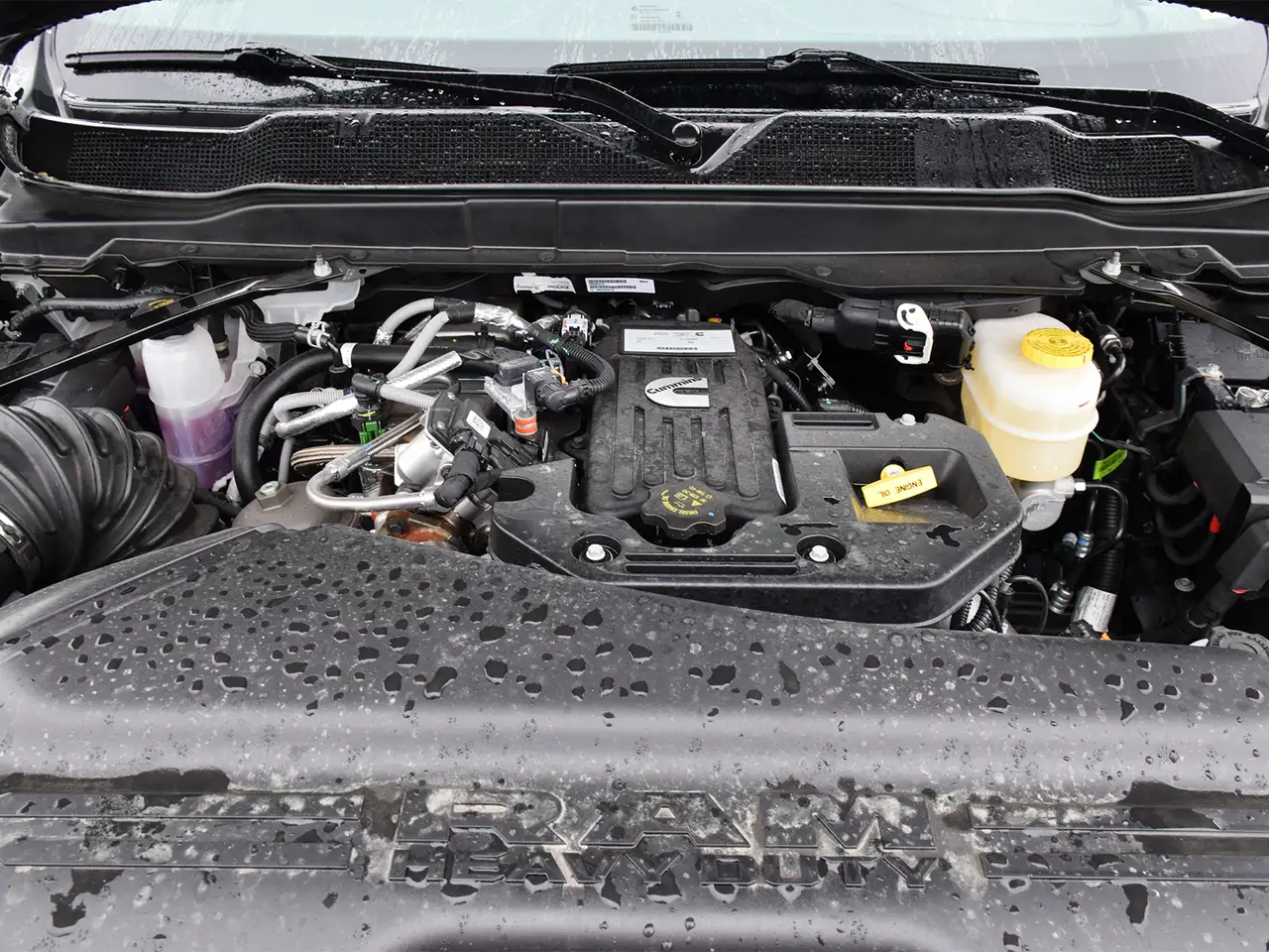 RAM 3500 снимка RAM 3500