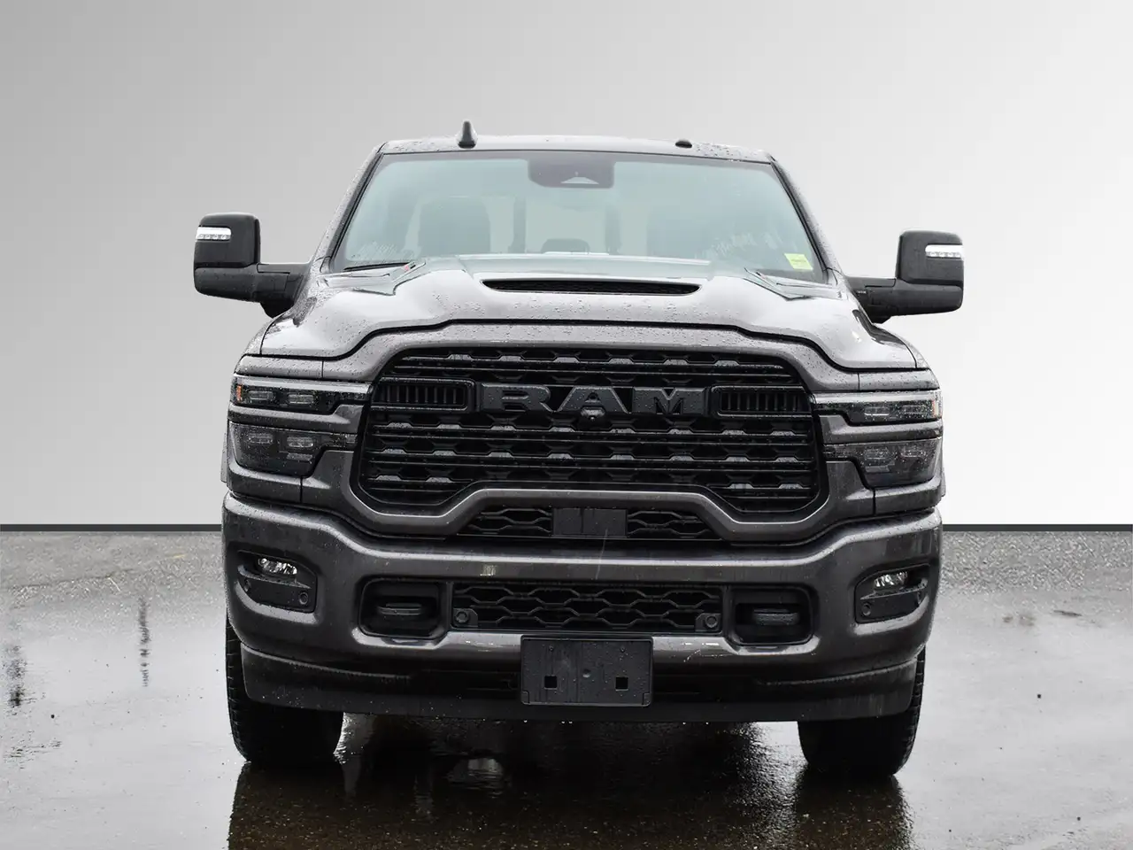 RAM 3500 снимка RAM 3500