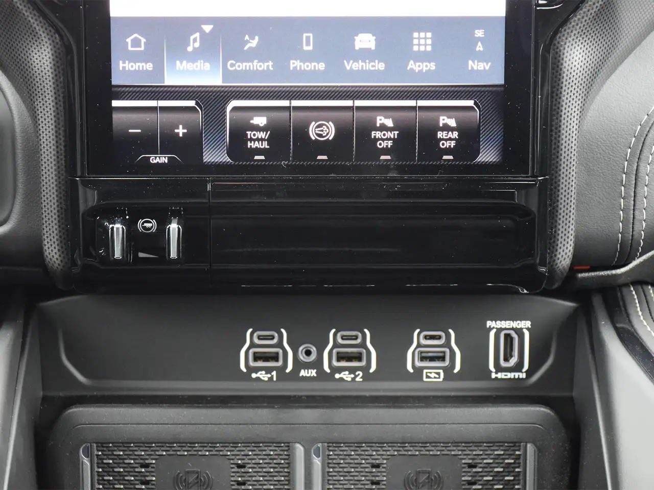 RAM 3500 снимка RAM 3500