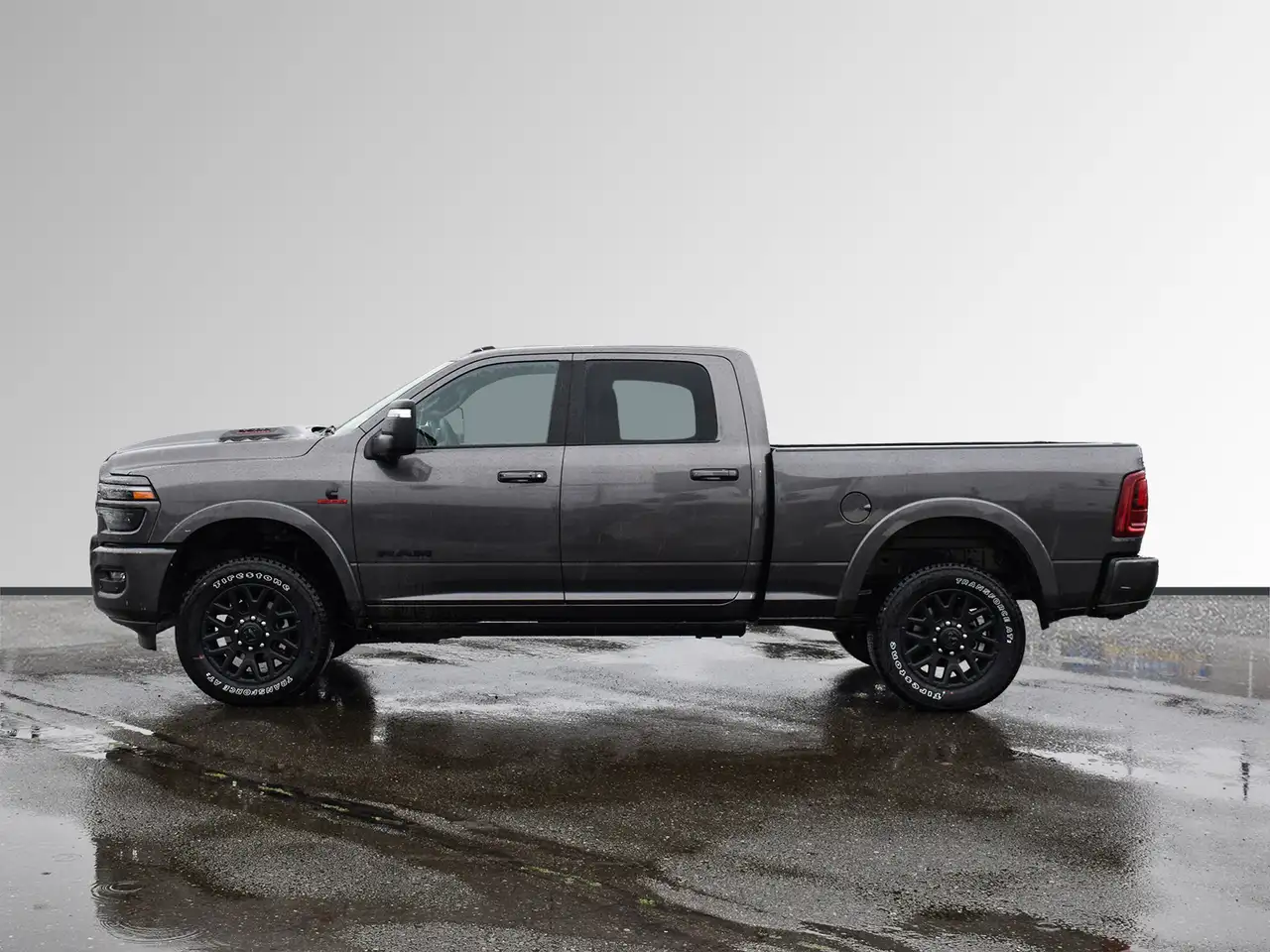 RAM 3500 снимка RAM 3500