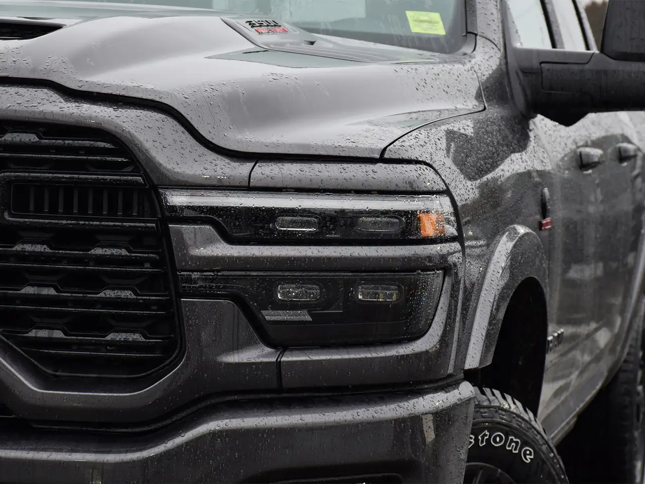 RAM 3500 снимка RAM 3500