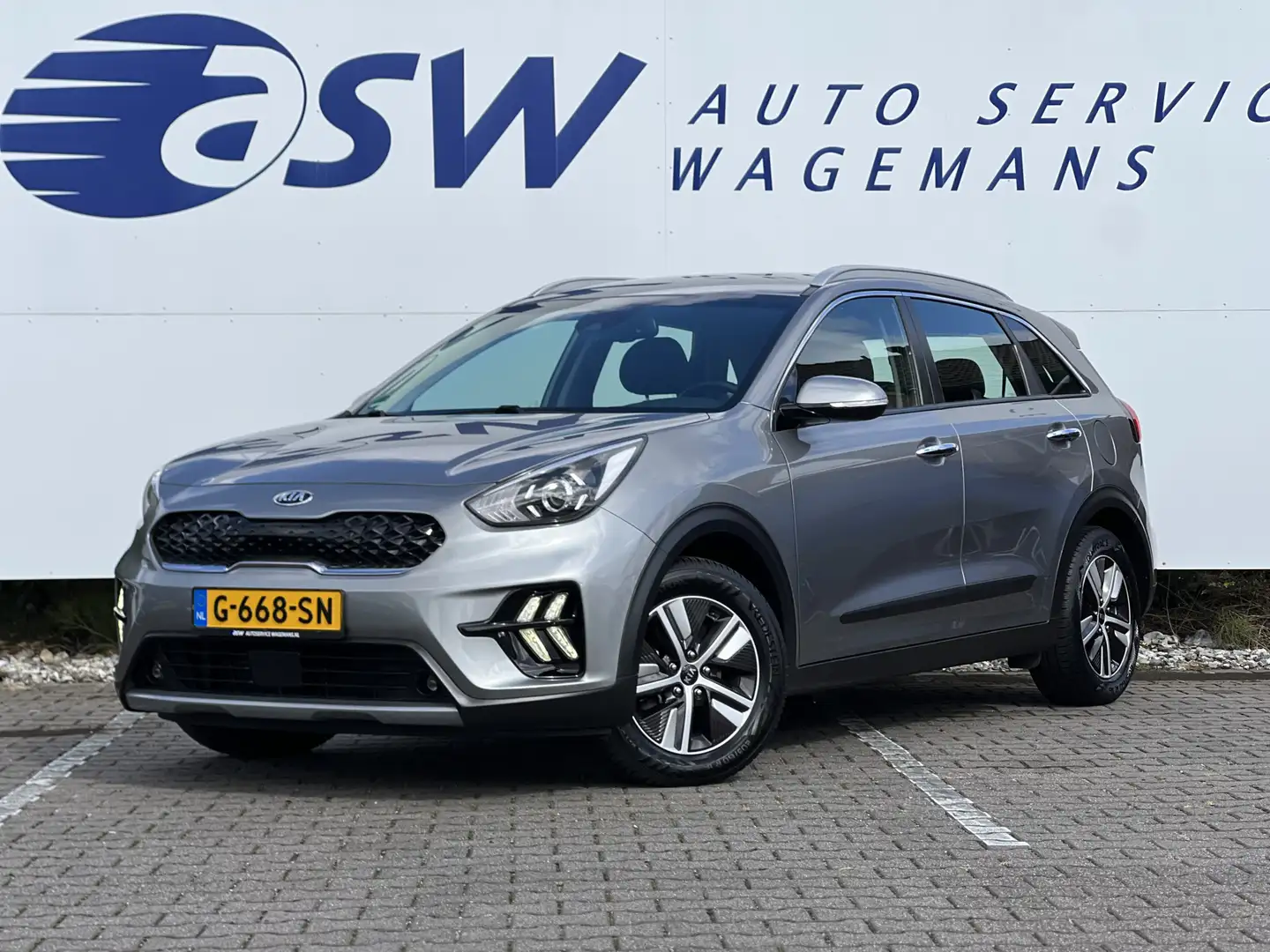 Kia Niro 1.6 GDi Hybrid DynamicLine | Navi | Camera | DAB | Gris - 2