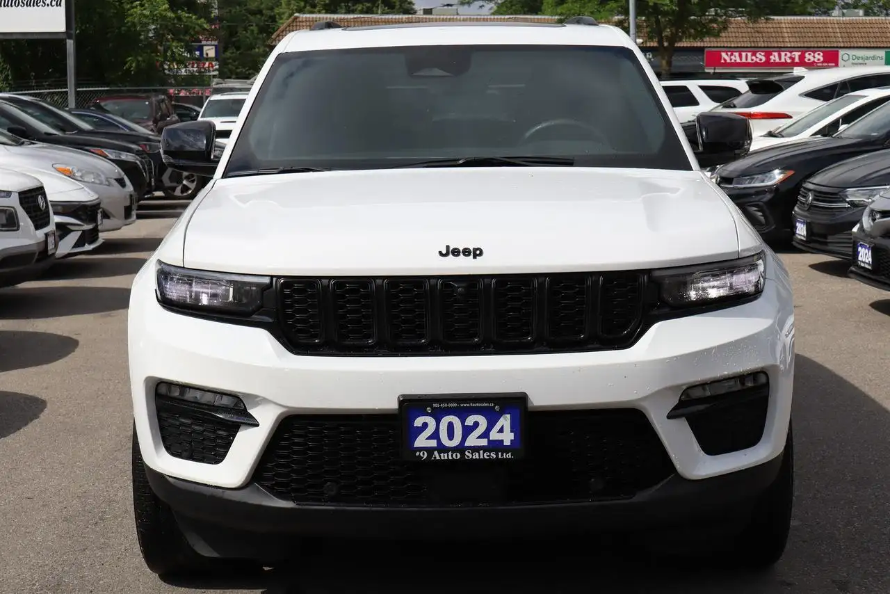 Jeep Grand Cherokee photo Jeep Grand Cherokee