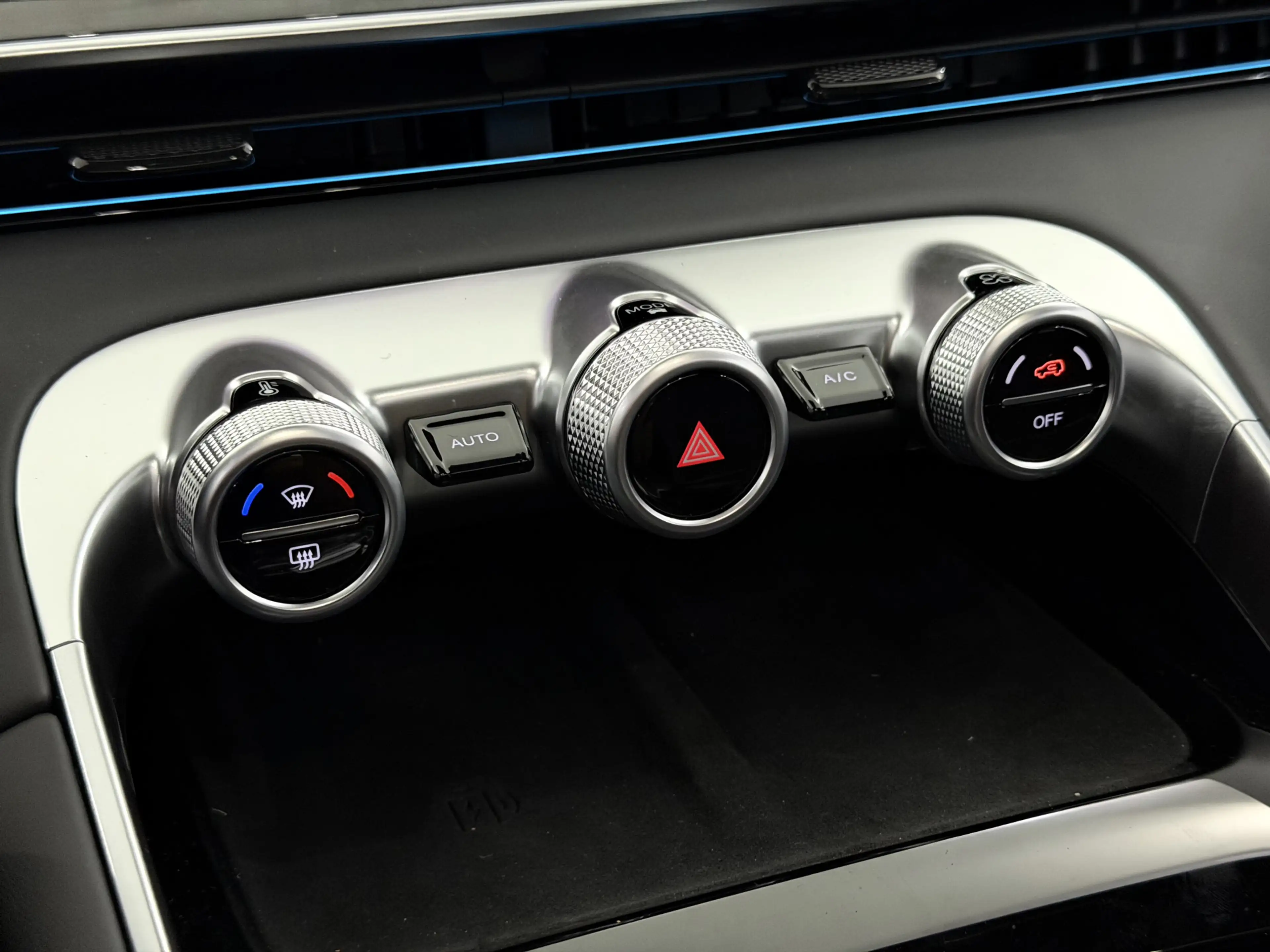 Omoda 9 1.5T-GDi SHS-P Premium 5p AWD Direct Leverbaar, 53 — photo 17