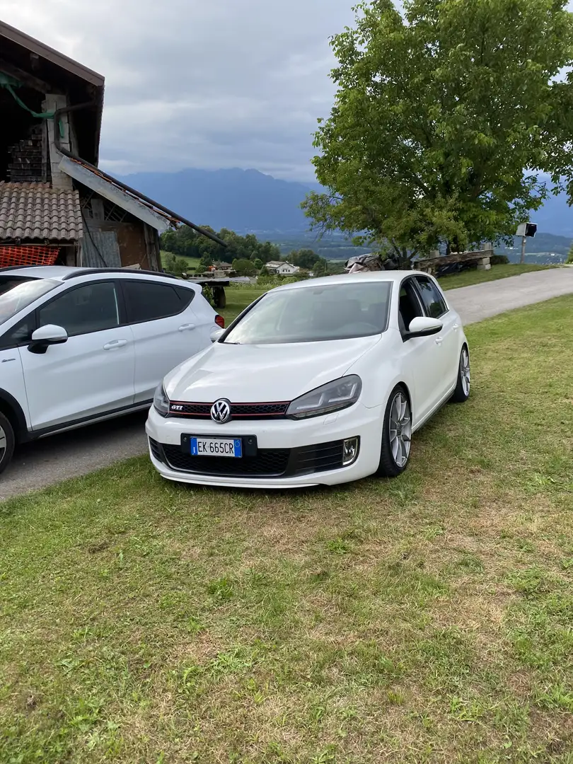 Volkswagen Golf GTI 5p 2.0 tsi - 1