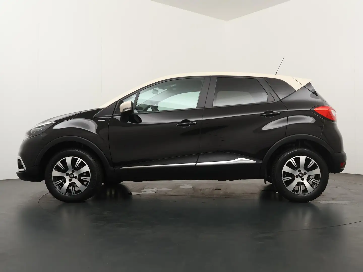 Renault Captur 1.2 TCe Limited Automaat Noir - 2