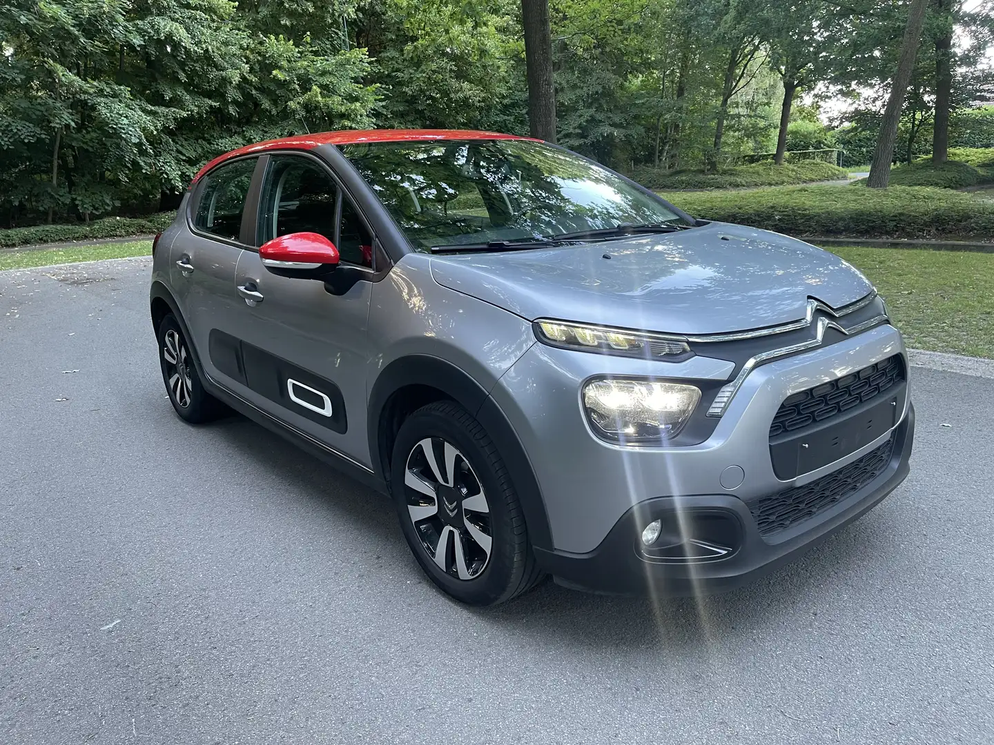 Citroen C3 1.2 110pk Shine/Carplay/Navi/Camera&parkeersensor - 1