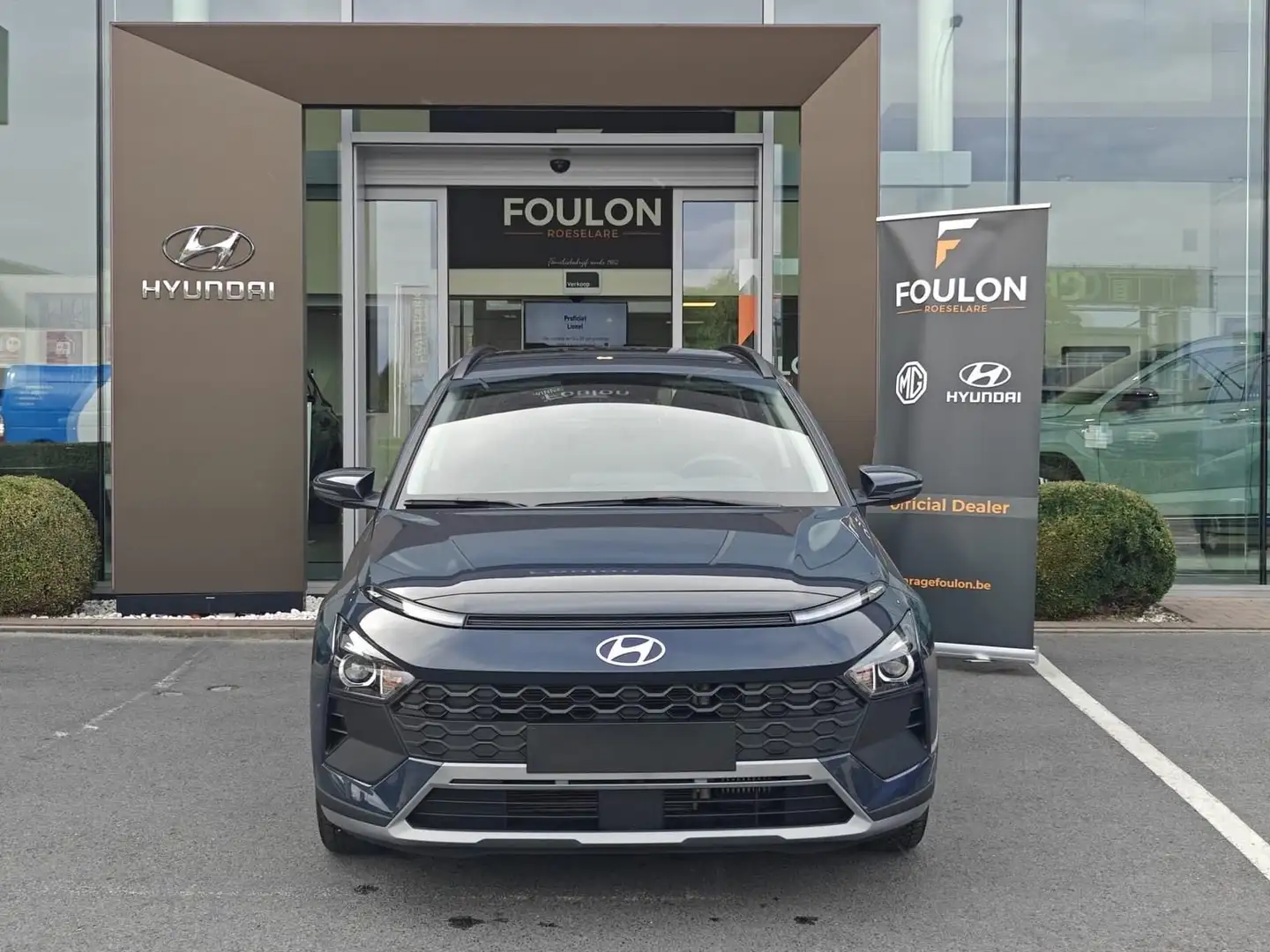 Hyundai BAYON 1.0 T-GDI Twist AUTOMAAT 7DCT Grau - 2