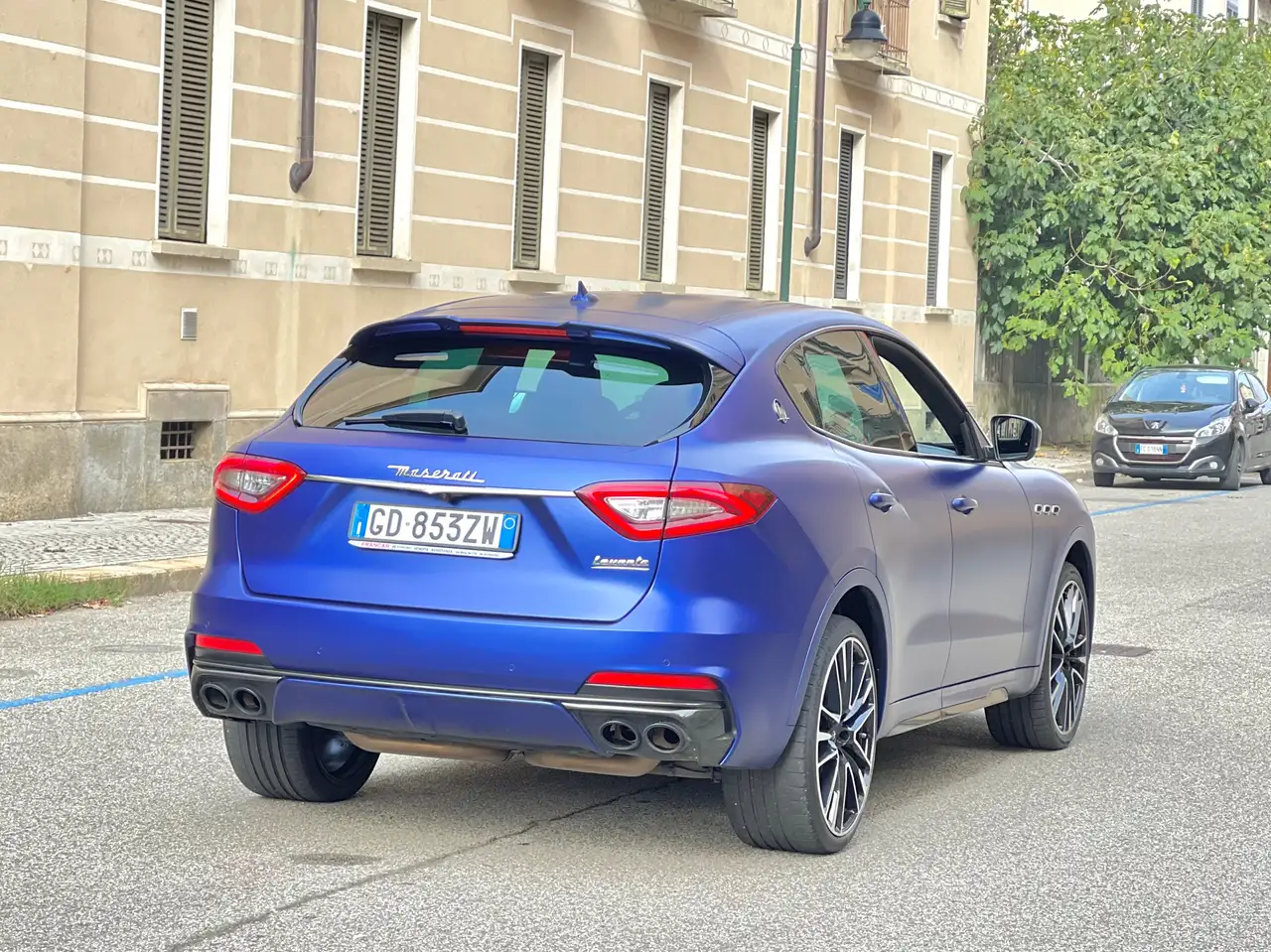 Maserati Levante 2021