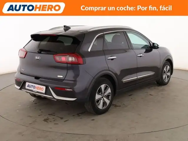 Kia Niro view 6