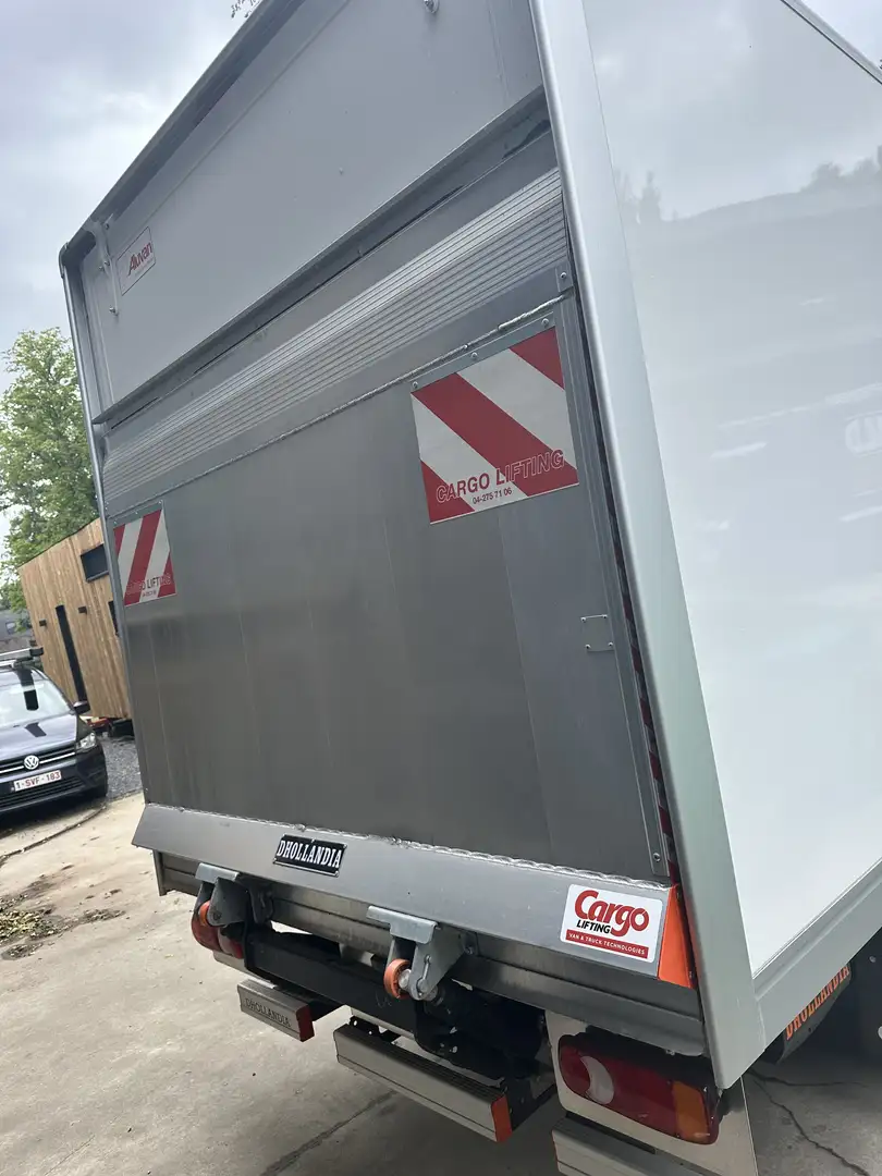 Peugeot Boxer 2.2 BlueHDi  POLY LUXE+ - 2